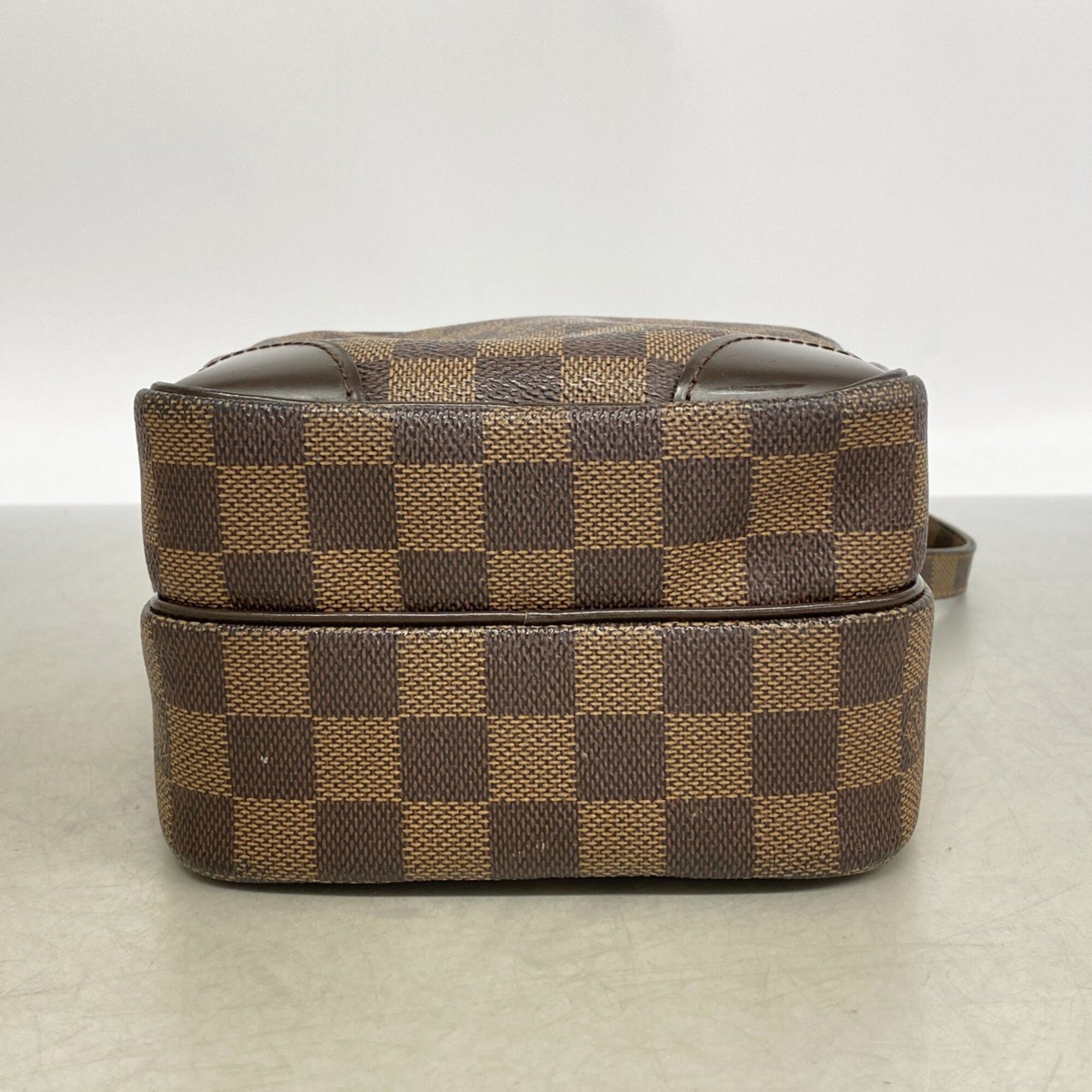 Louis Vuitton Ebene Shoulder Bag (Pre-Owned)