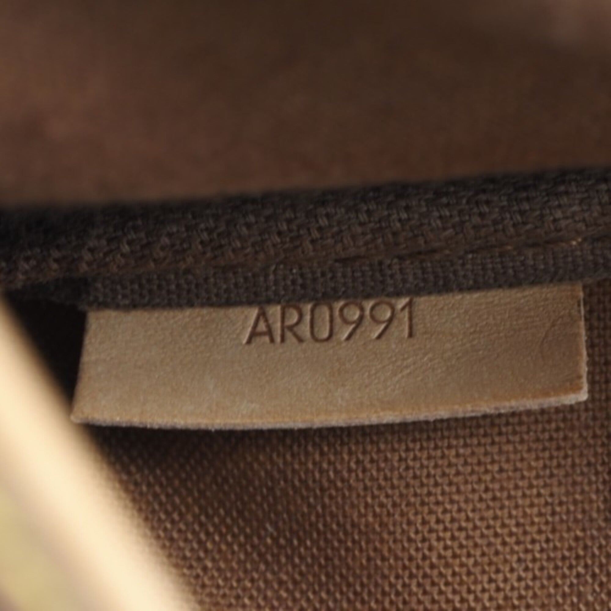 Louis Vuitton Monogram Beige Brown Coated Canvas Leather Shoulder Bag (Pre-Owned)