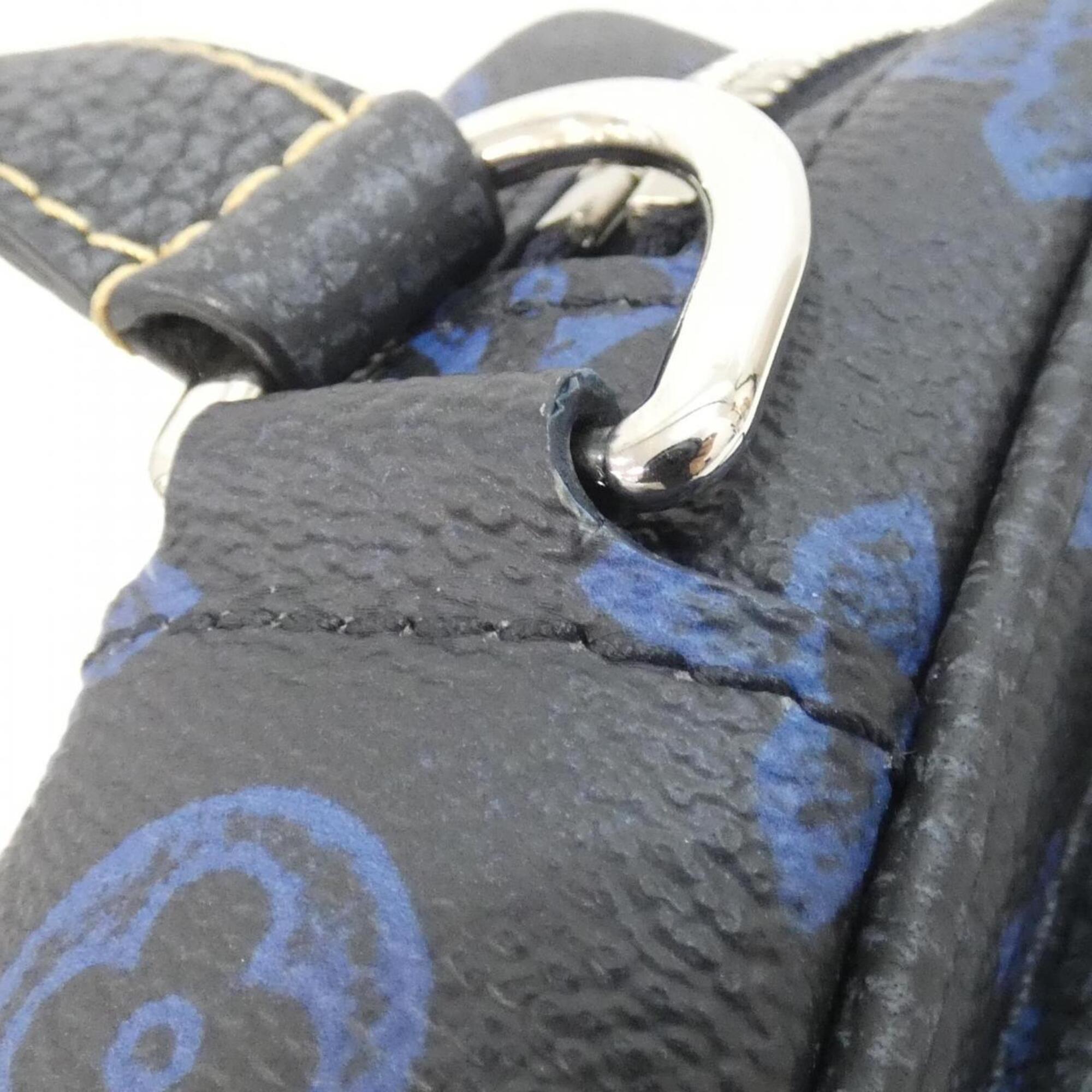 Louis Vuitton Blue Coated Canvas Shoulder Bag (Pre-Owned)