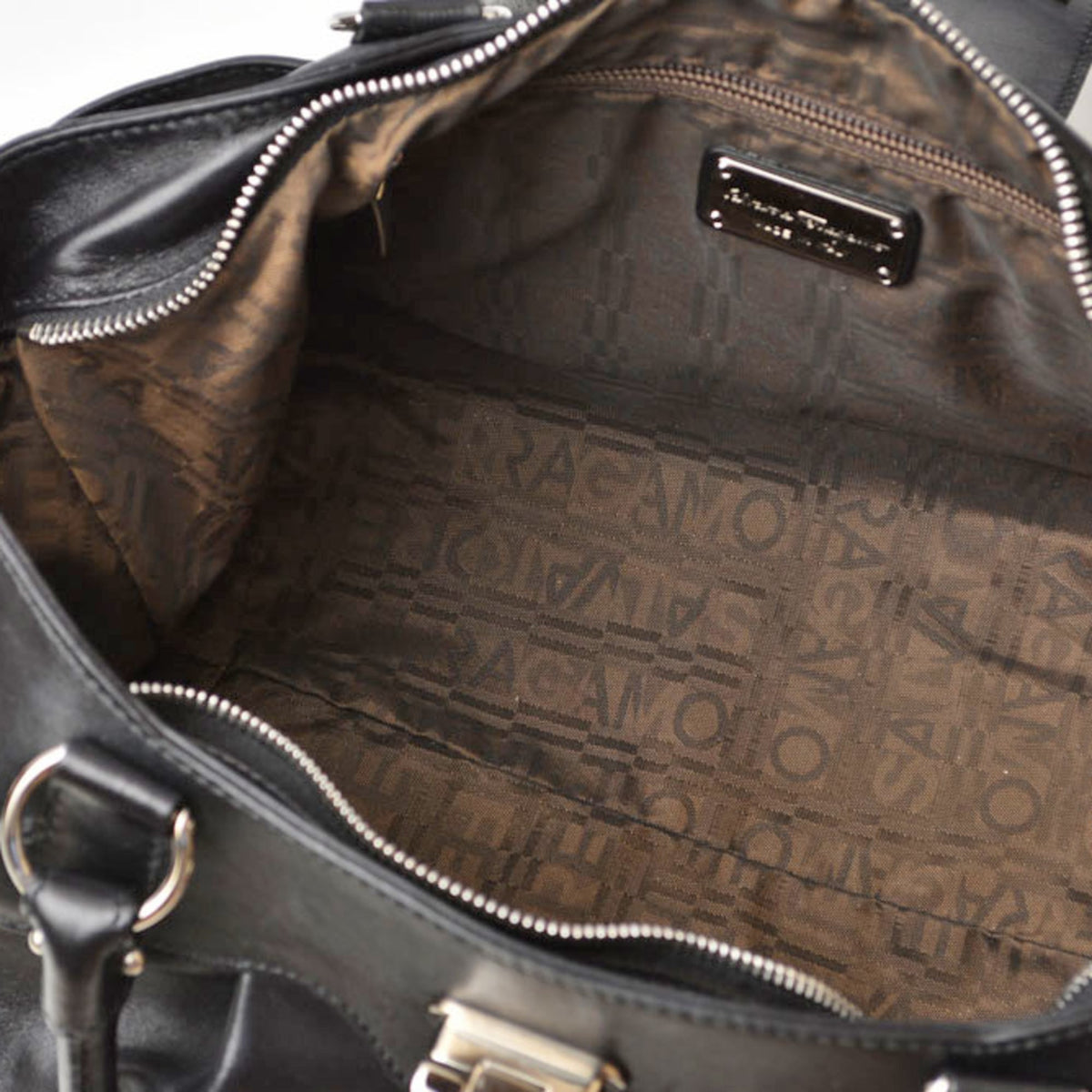 Salvatore Ferragamo Black Tote Bag (Pre-Owned)