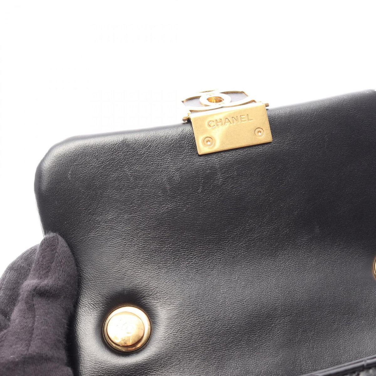 Chanel Black Leather Handbag Shoulder Bag (Pre-Owned)