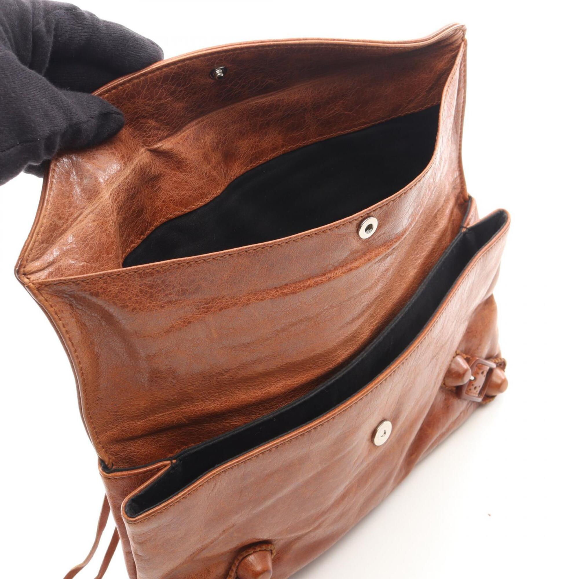 Balenciaga Brown Leather Clutch Bag Handbag (Pre-Owned)