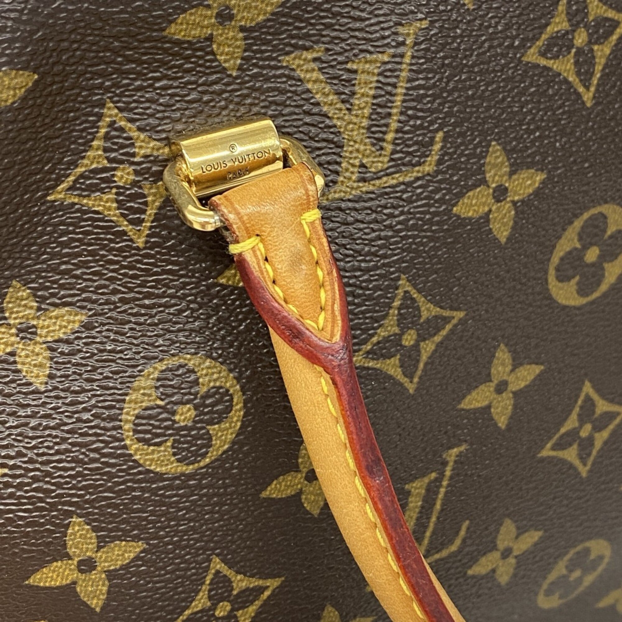 Louis Vuitton Ivory Saffron Handbag (Pre-Owned)