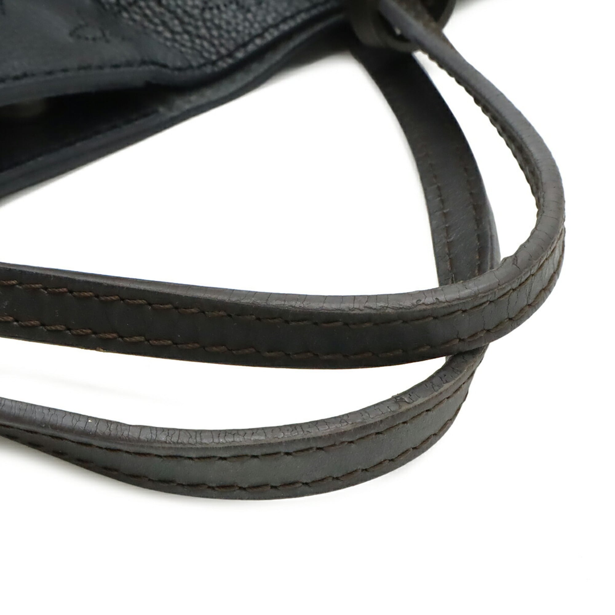 Louis Vuitton Black Noir Mahina Leather Leather Handbag Shoulder Bag (Pre-Owned)