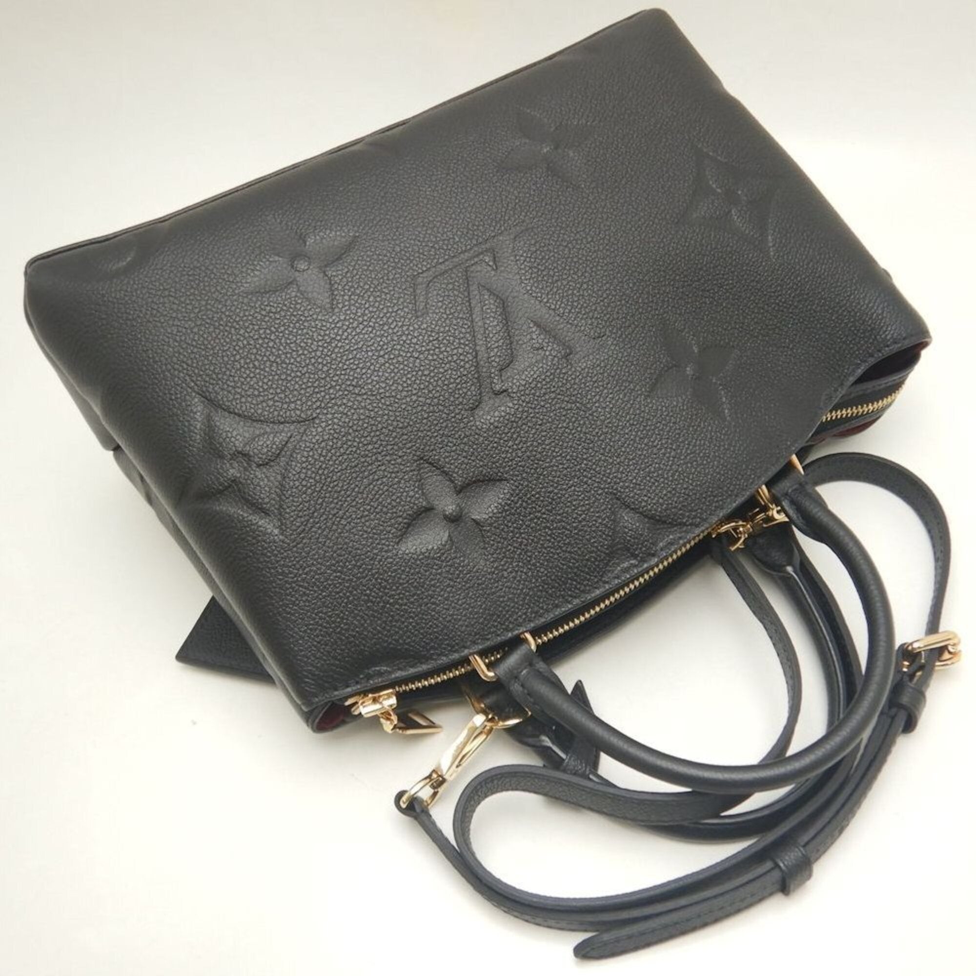 Louis Vuitton Monogram Empreinte Noir Monogram Empreinte Handbag (Pre-Owned)