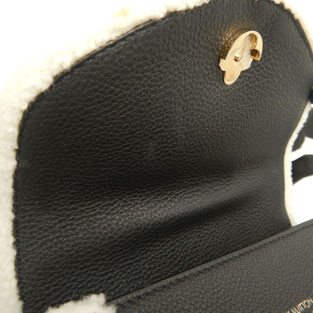 Louis Vuitton Noir White Wool Leather Shoulder Bag (Pre-Owned)