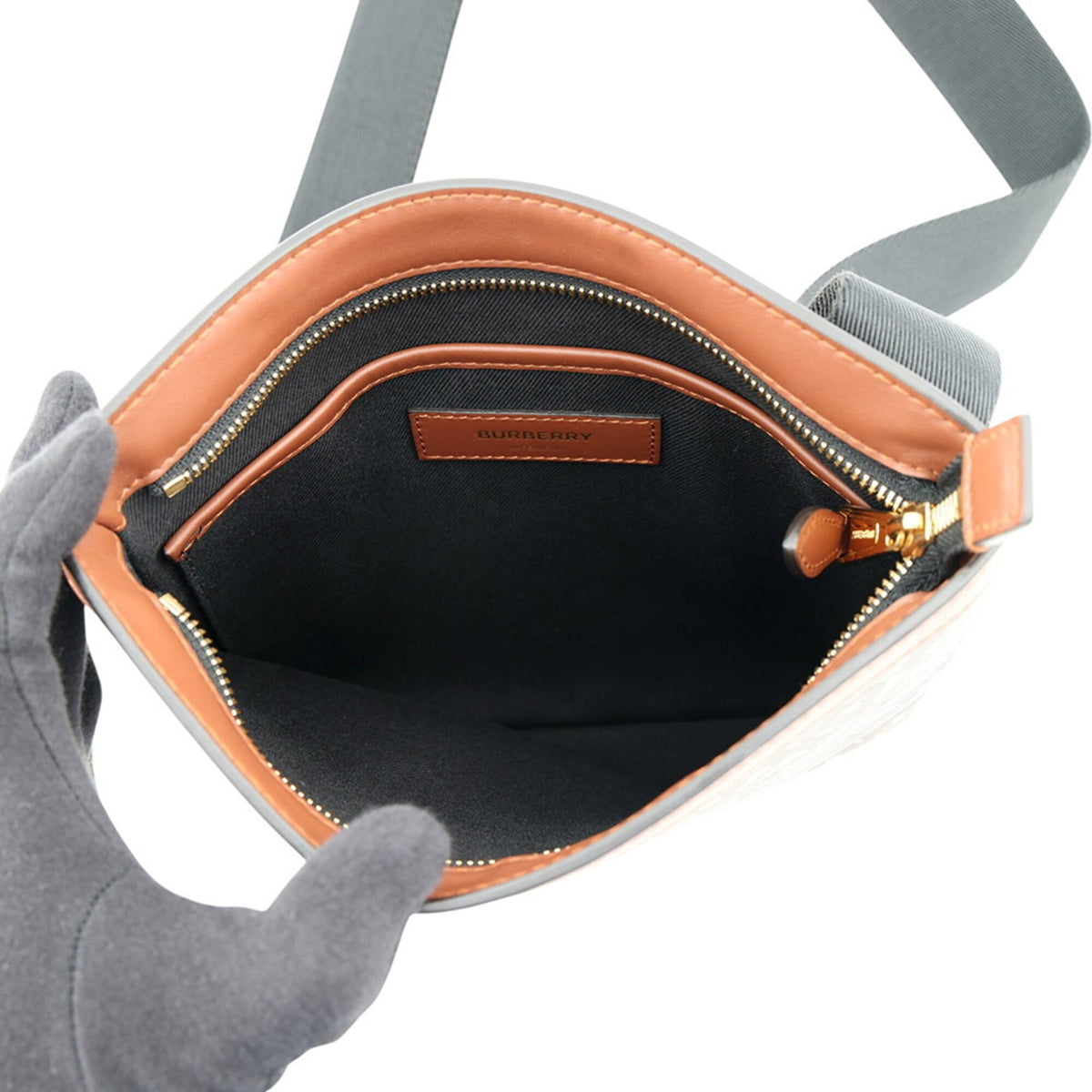 Burberry Beige Black Brown Pvc Leather Shoulder Bag (Pre-Owned)