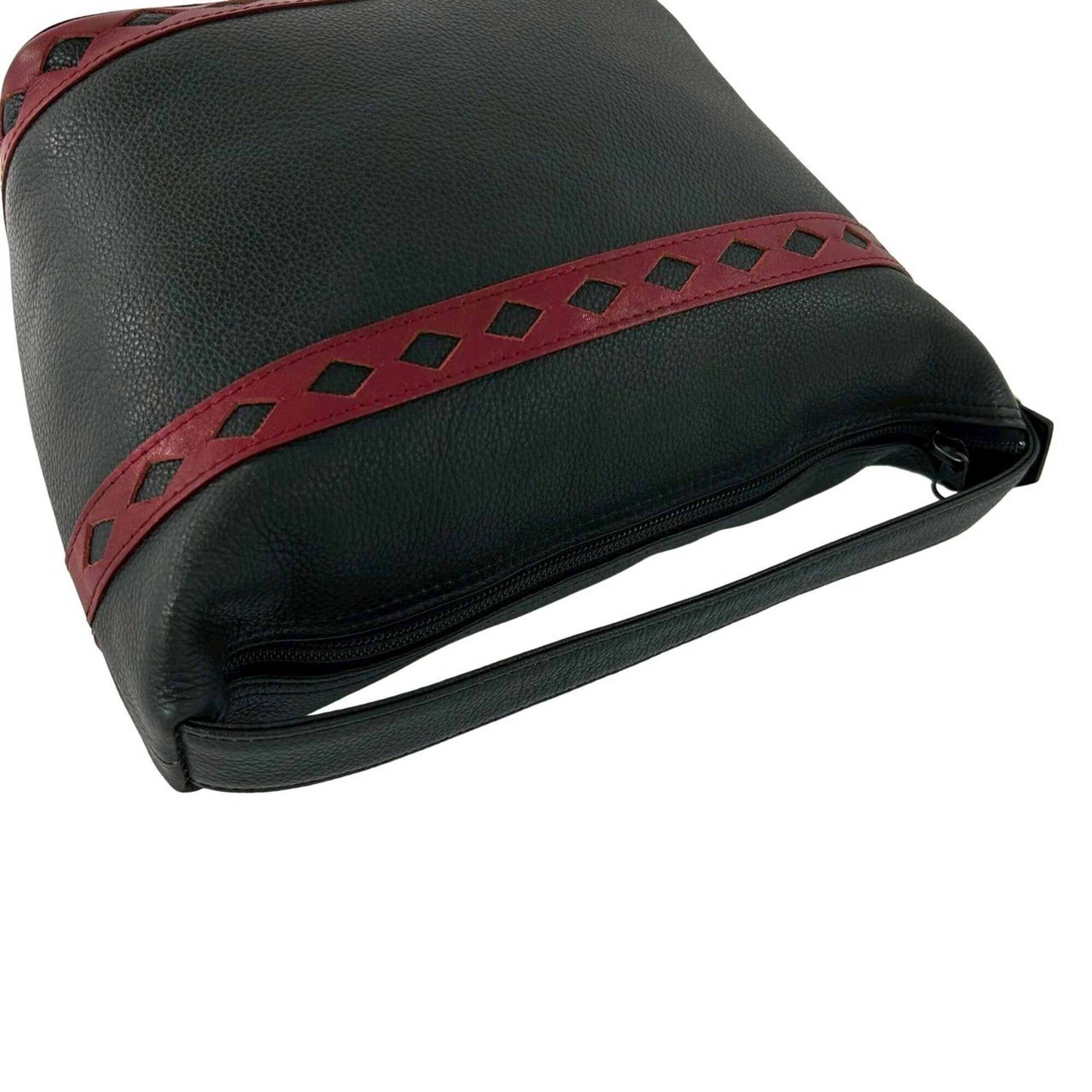 Yves Saint Laurent Black Red Color Leather Handbag (Pre-Owned)