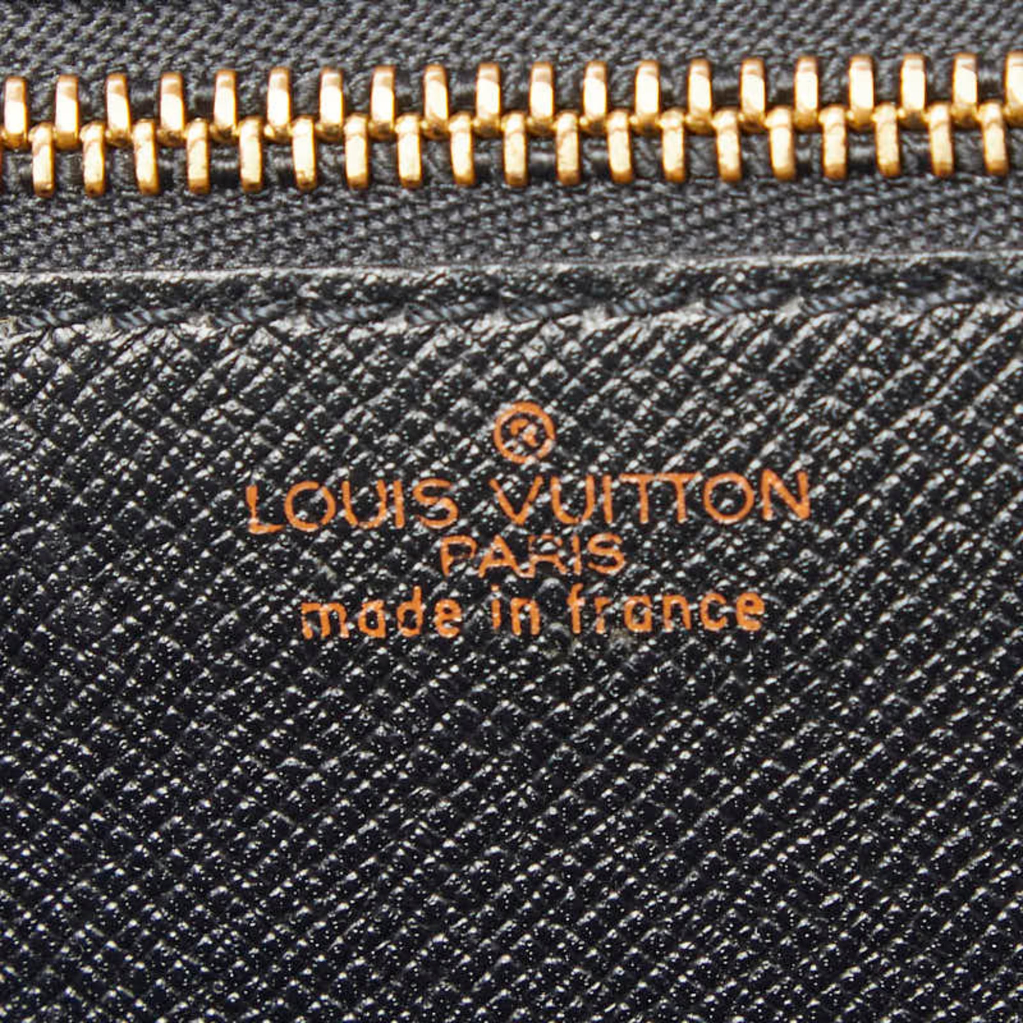Louis Vuitton Epi Black Noir Leather Handbag Shoulder Bag (Pre-Owned)
