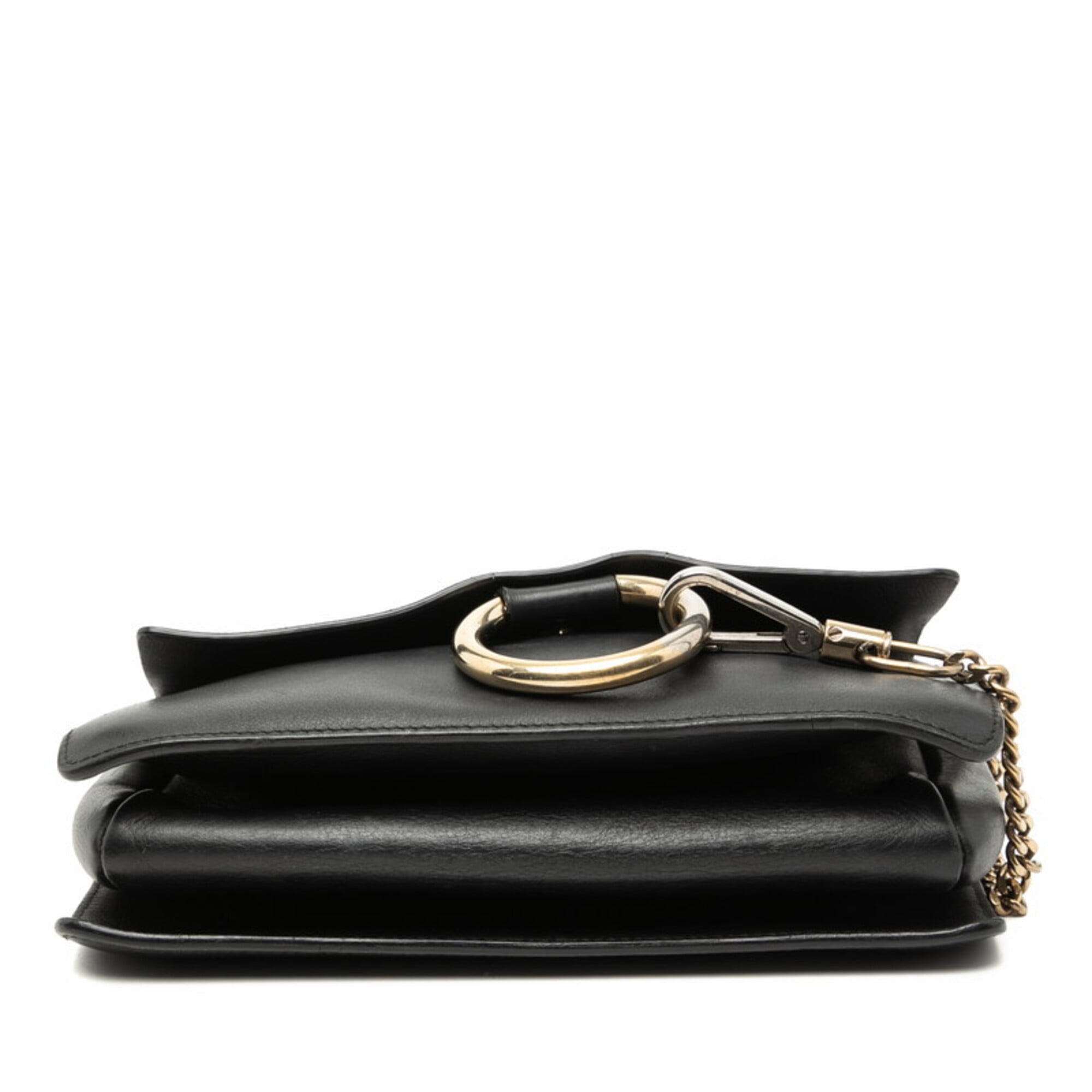 Chloé Black Leather Shoulder Bag (Pre-Owned)