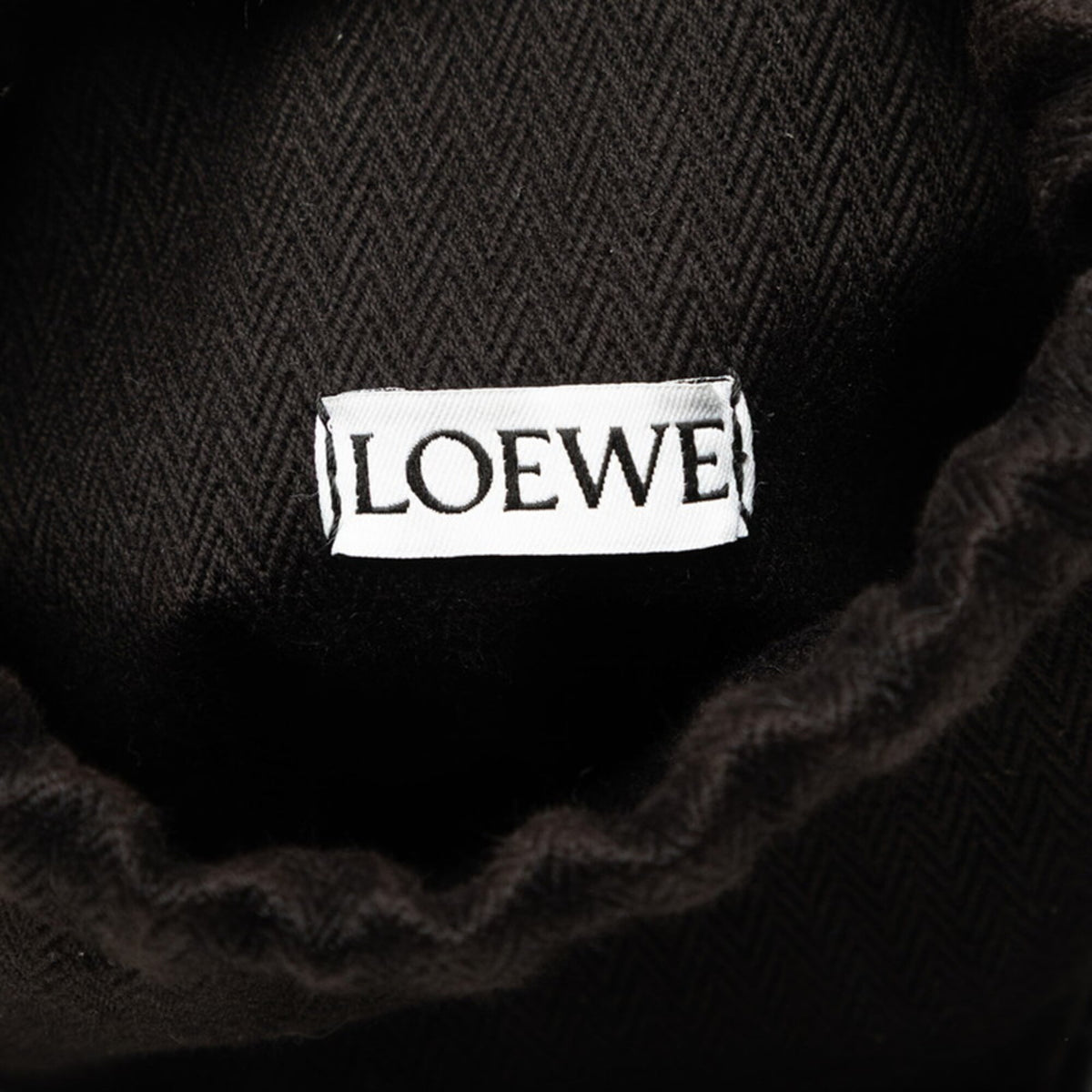 Loewe Black Rubber Leather Shoulder Bag (Pre-Owned)