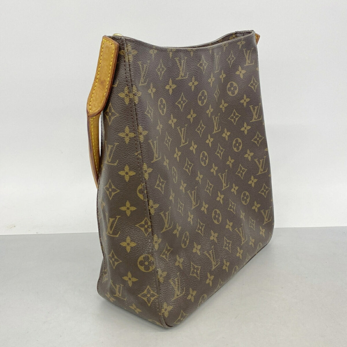 Louis Vuitton Brown Shoulder Bag (Pre-Owned)