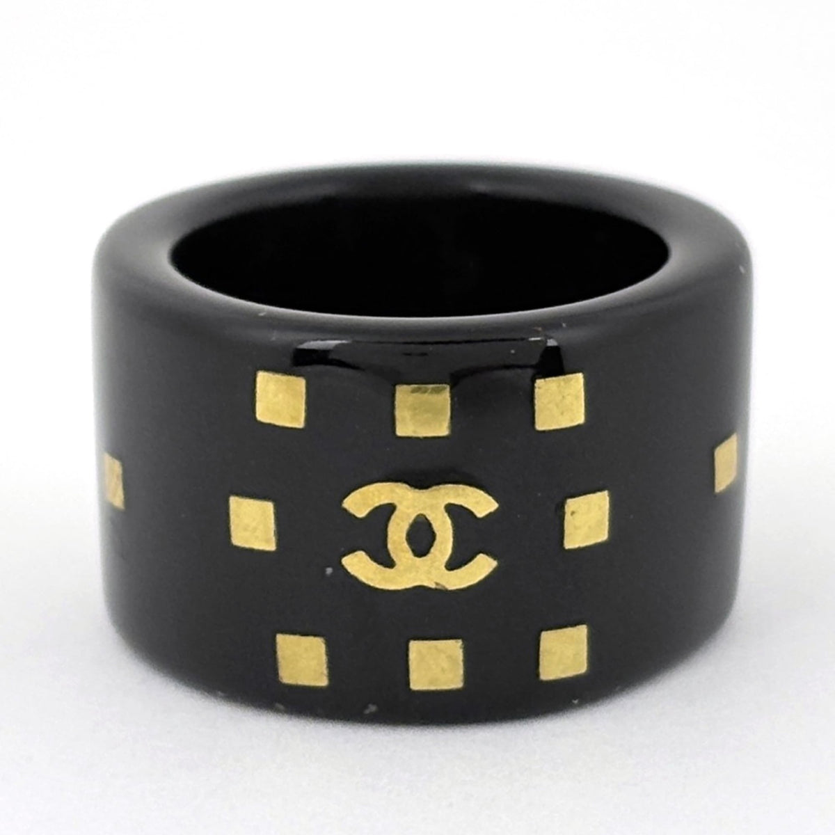 Chanel Black Plastic Band Ring (Pre-Owned)