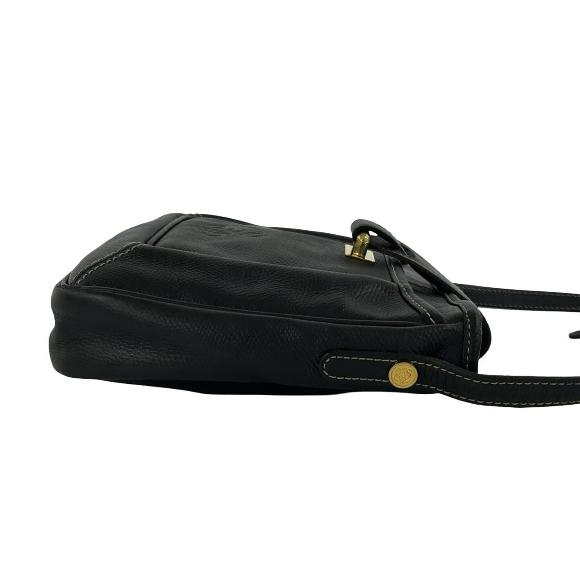Loewe Black Leather Pochette Shoulder Bag (Pre-Owned)