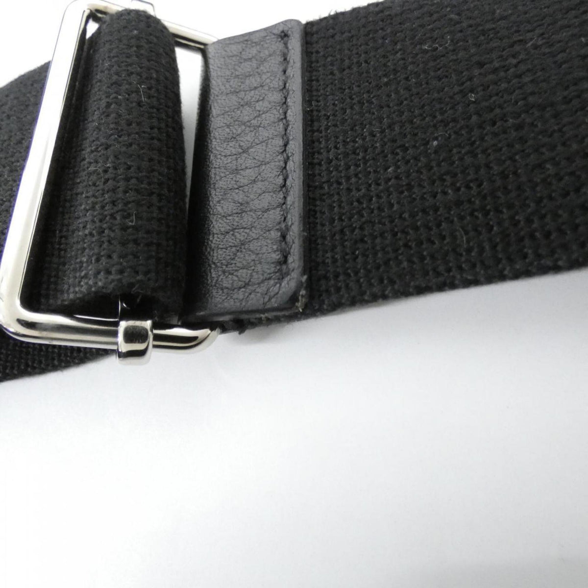 Hermes Black Taurillon Clemence Leather Shoulder Bag (Pre-Owned)