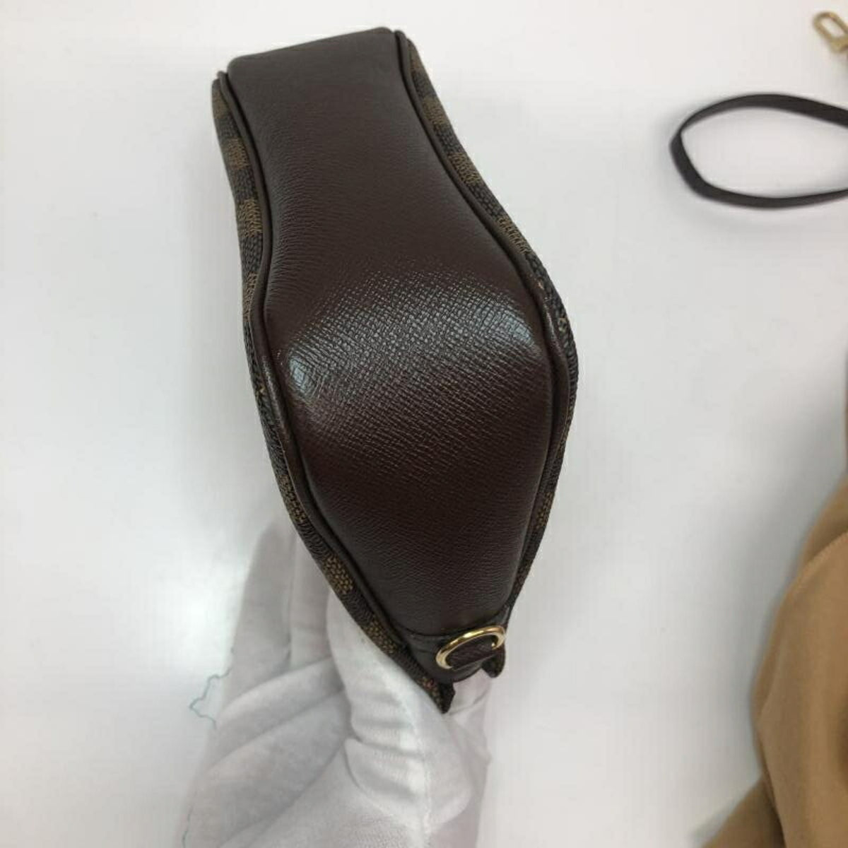 Louis Vuitton Brown Damier Canvas Pouch (Pre-Owned)