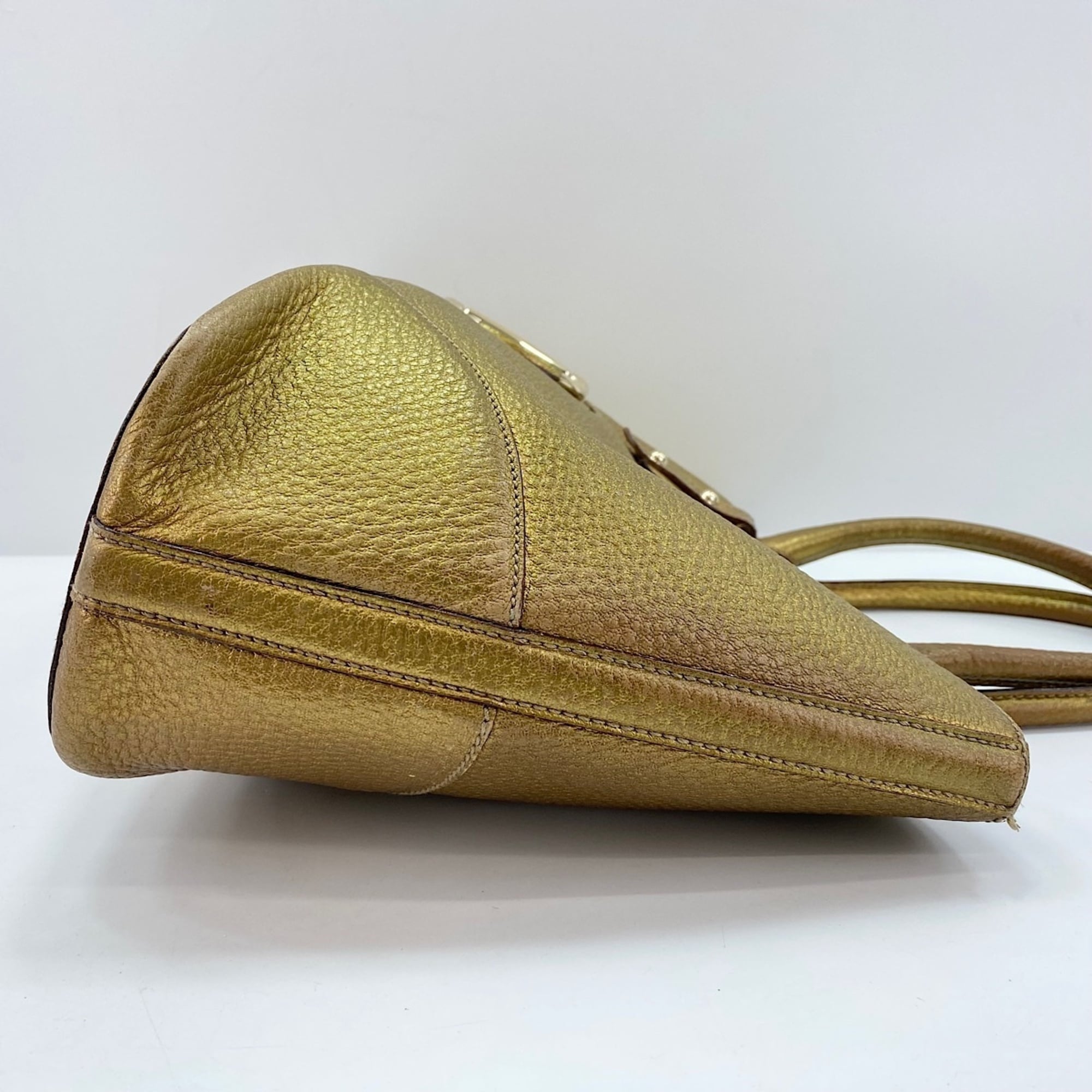 Gucci Horsebit Gold Leather Handbag (Pre-Owned)