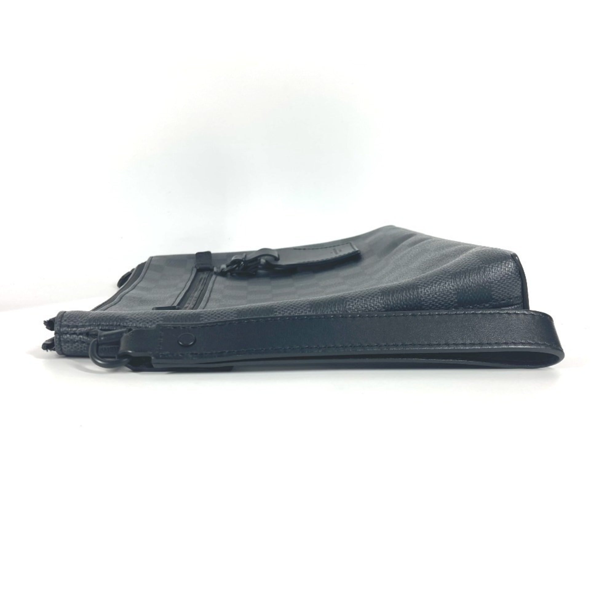 Louis Vuitton Black Damier Graphite Clutch Bag Pouch (Pre-Owned)