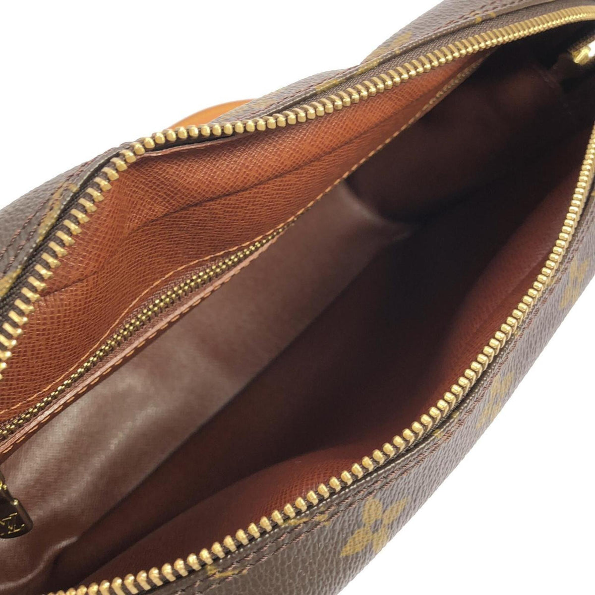 Louis Vuitton Brown Coated Canvas Shoulder Bag (Pre-Owned)