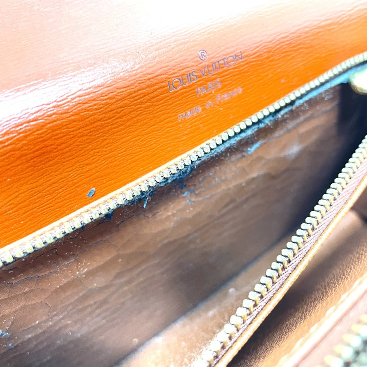 Louis Vuitton Brown Epi Leather Handbag (Pre-Owned)
