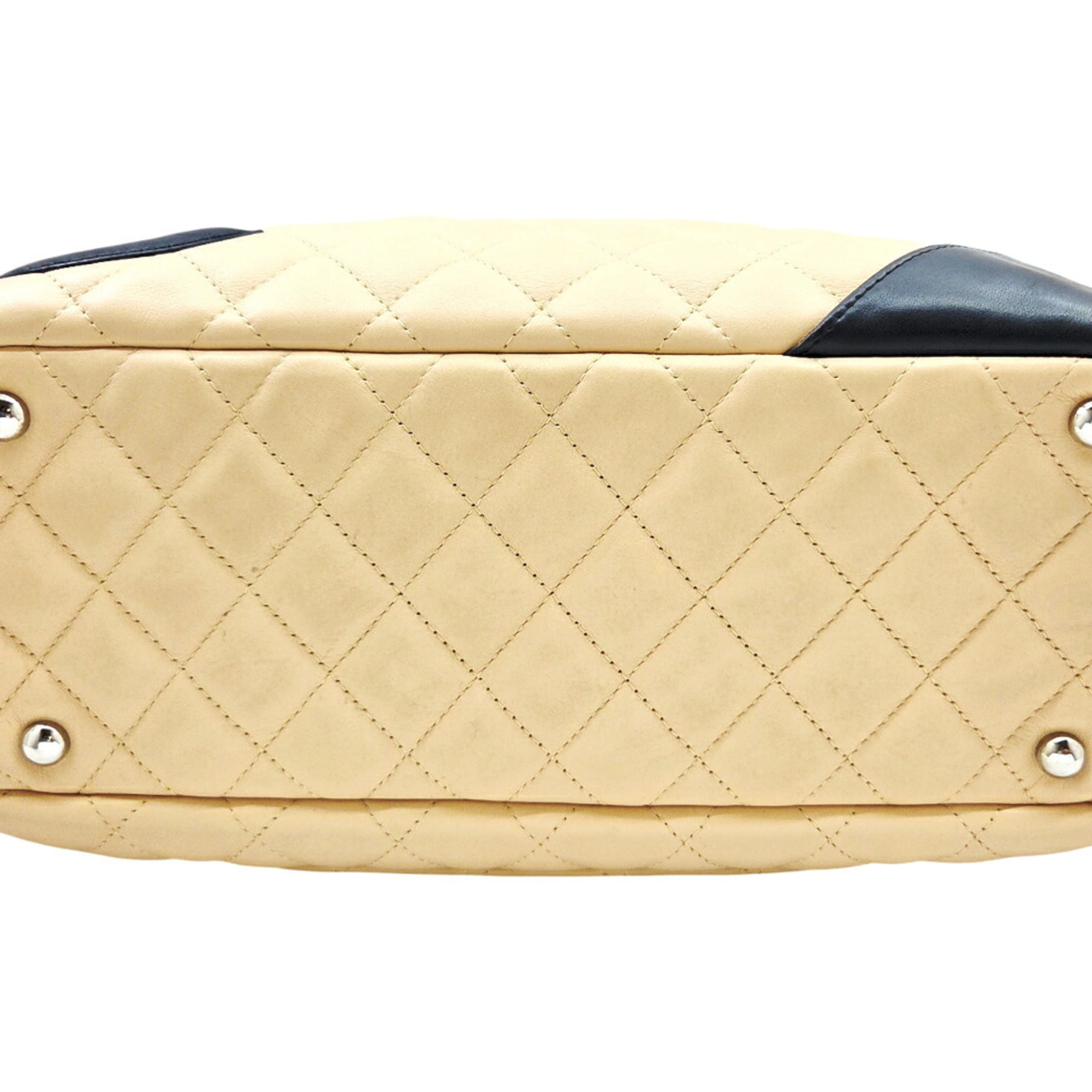 Chanel Beige Black Leather Shoulder Bag (Pre-Owned)