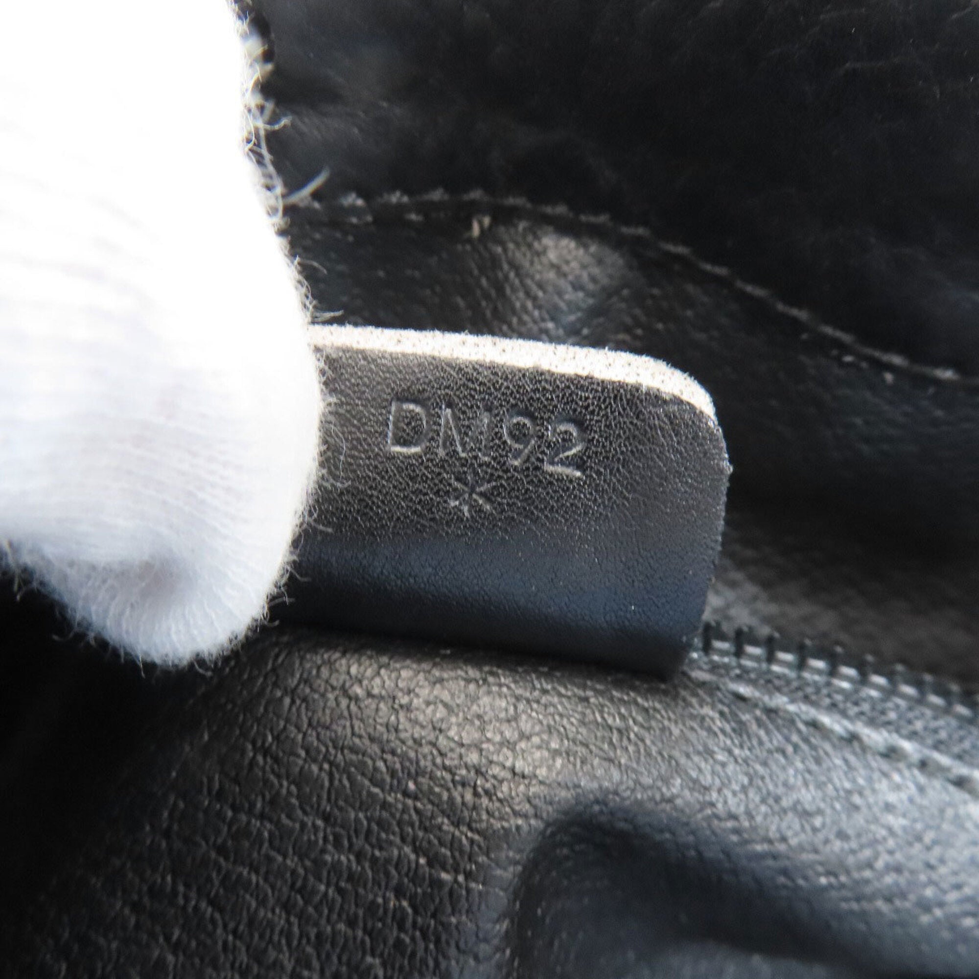 Celine Black Leather Shoulder Bag (Pre-Owned)