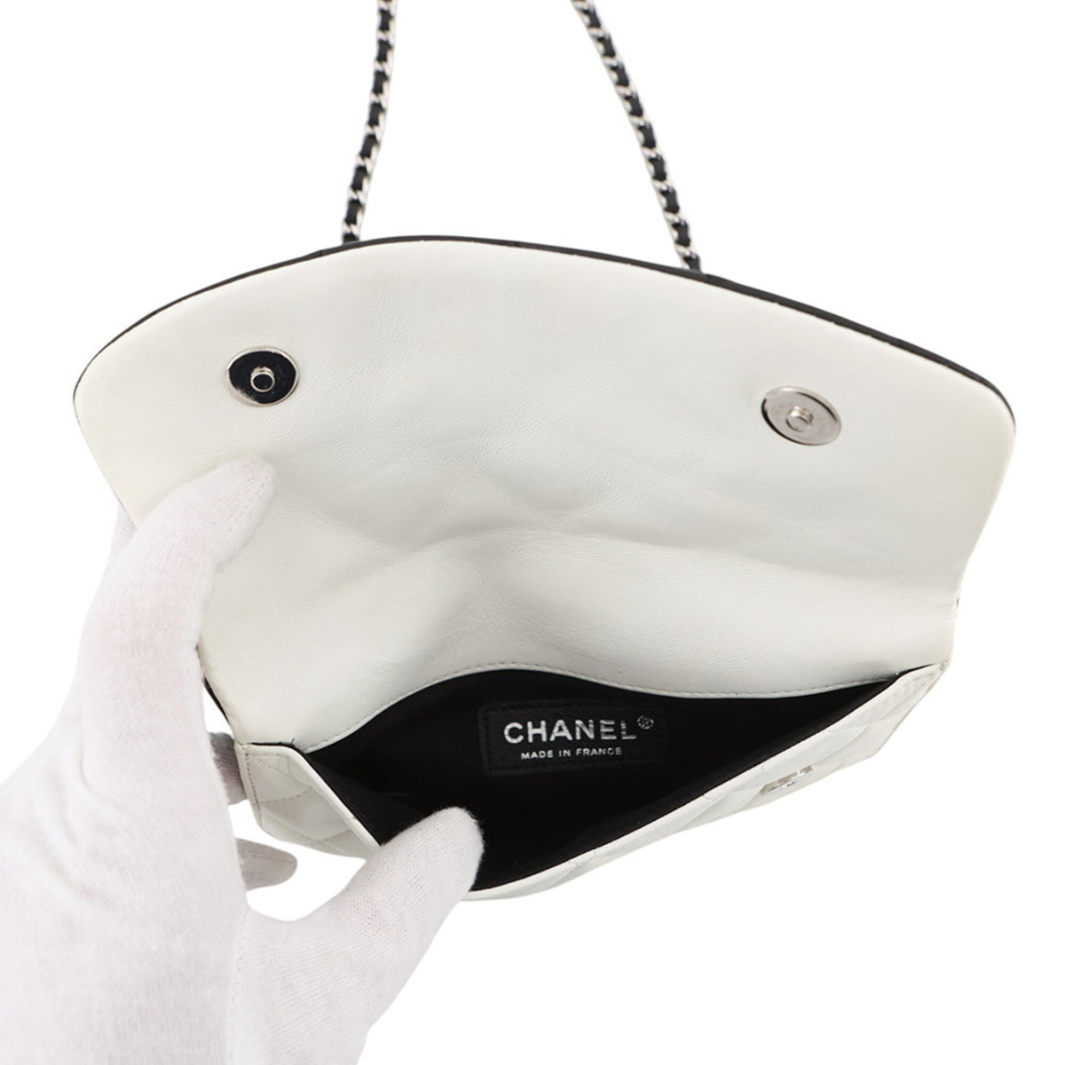 Chanel Black White Chain/Shoulder Wallet (Pre-Owned)