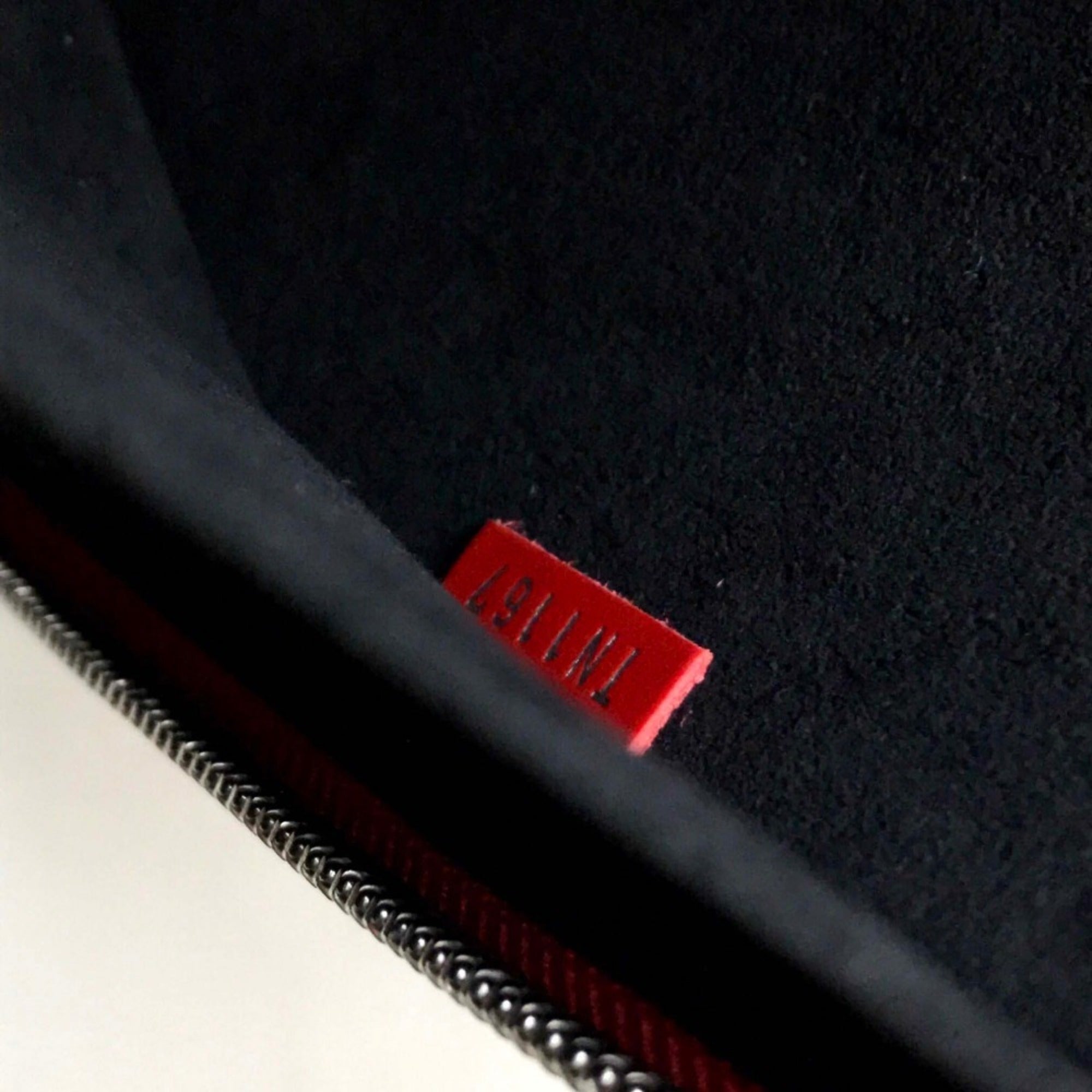 Louis Vuitton Red Color Epi Leather Clutch Bag Pochette (Pre-Owned)
