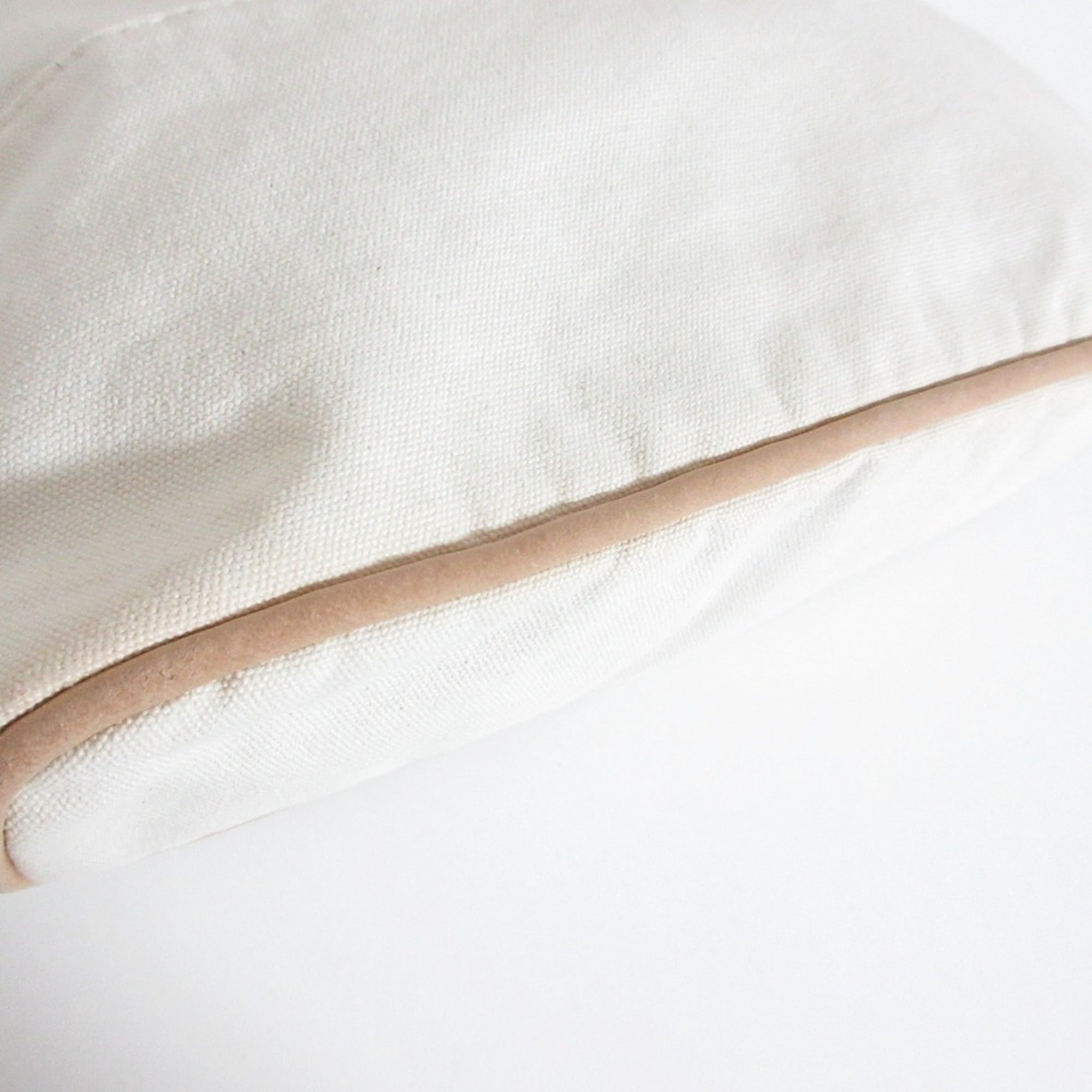 Hermes White Pouch (Pre-Owned)