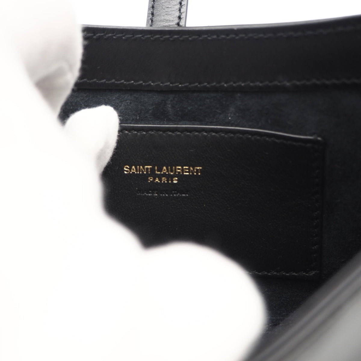 Yves Saint Laurent Black Leather Handbag (Pre-Owned)