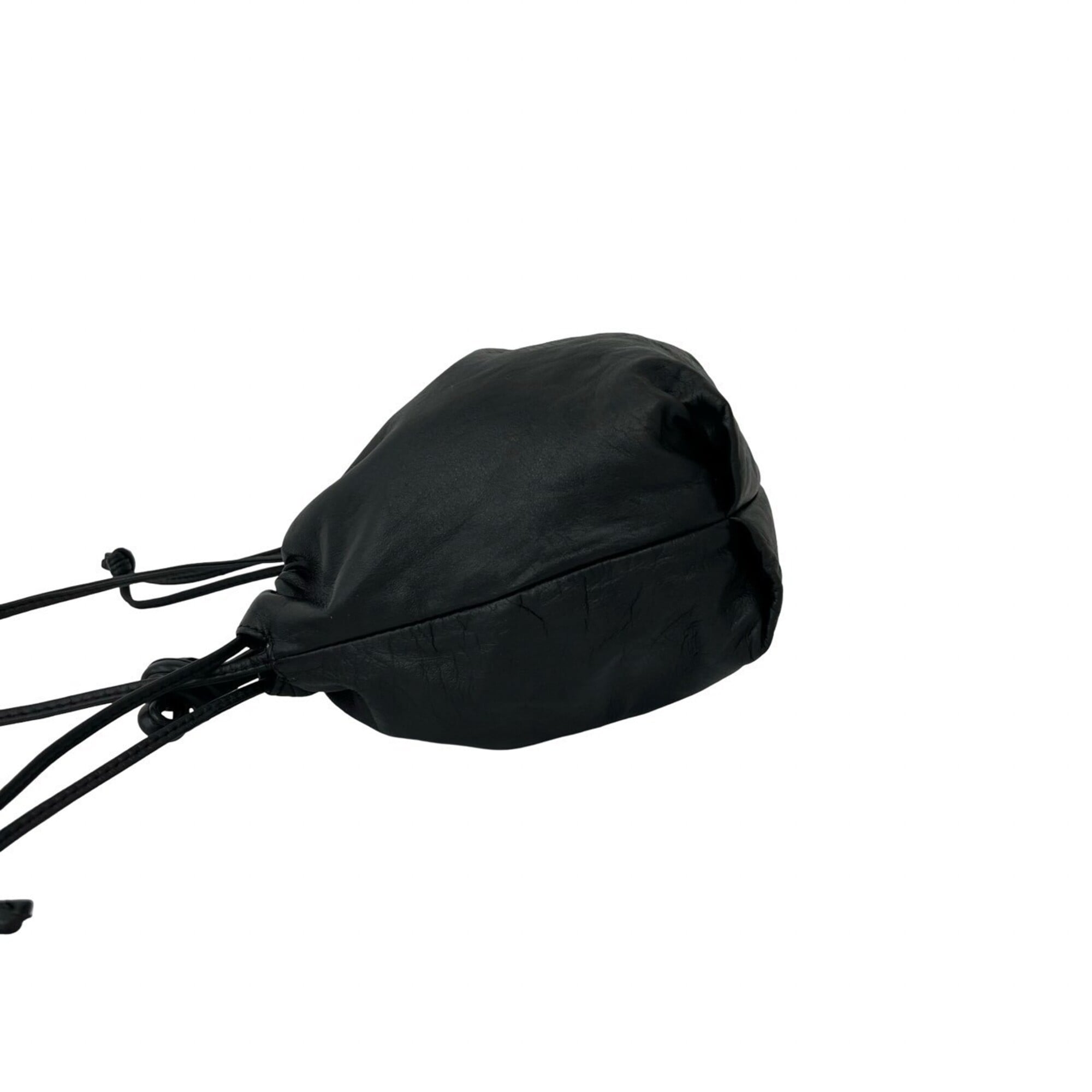 Loewe Black Leather Shoulder Bag (Pre-Owned)
