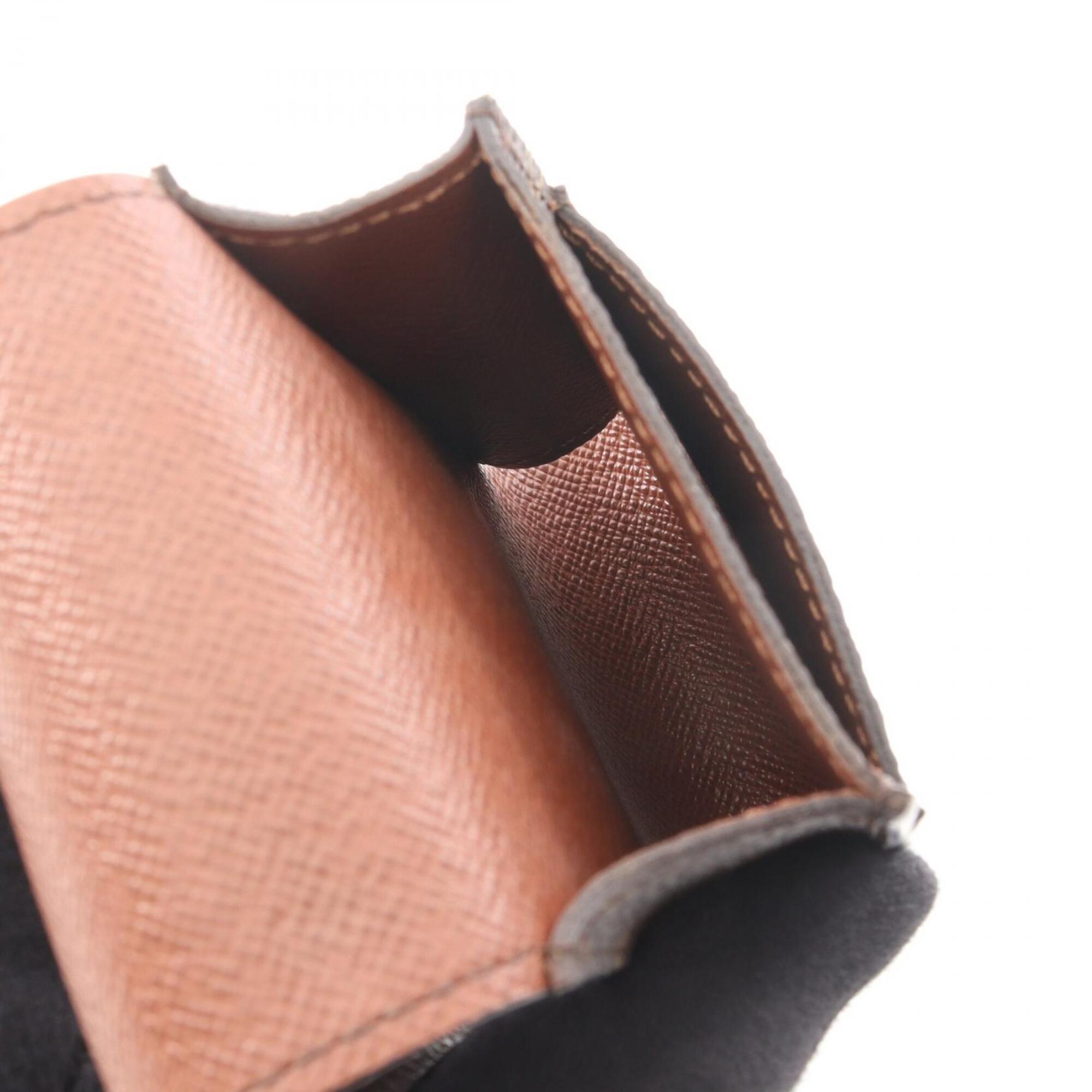 Louis Vuitton Brown Monogram Monogram Pouch (Pre-Owned)