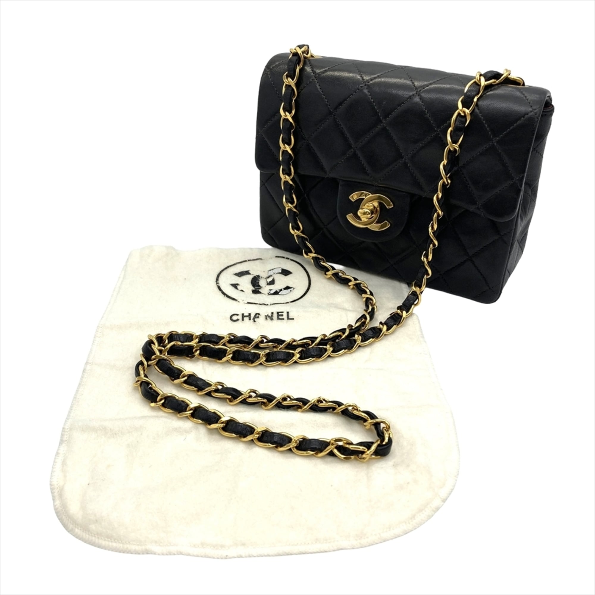 Chanel Black Leather Shoulder Bag (Pre-Owned)