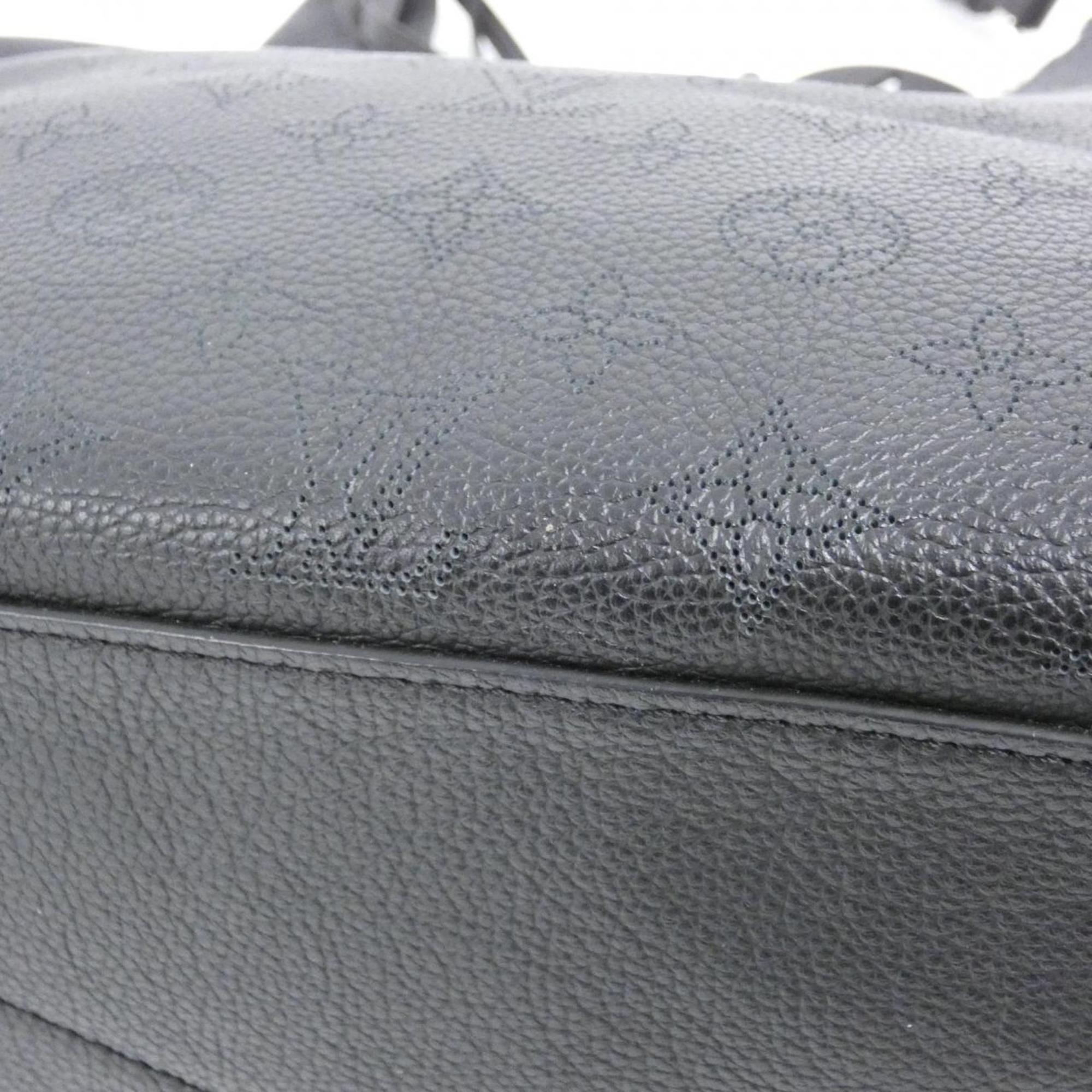 Louis Vuitton Black Leather Shoulder Bag (Pre-Owned)