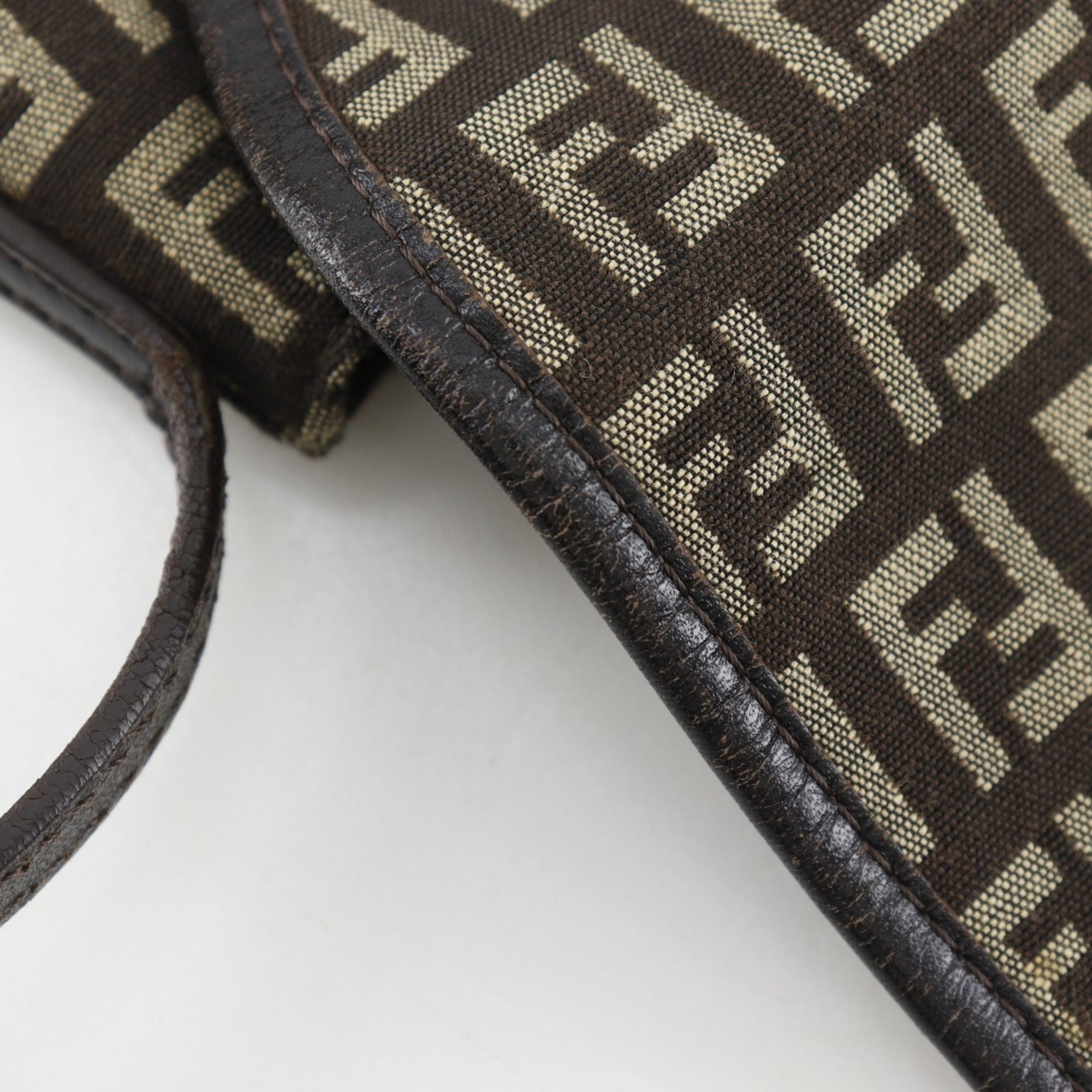 Fendi Brown Zucchino Shoulder Bag (Pre-Owned)