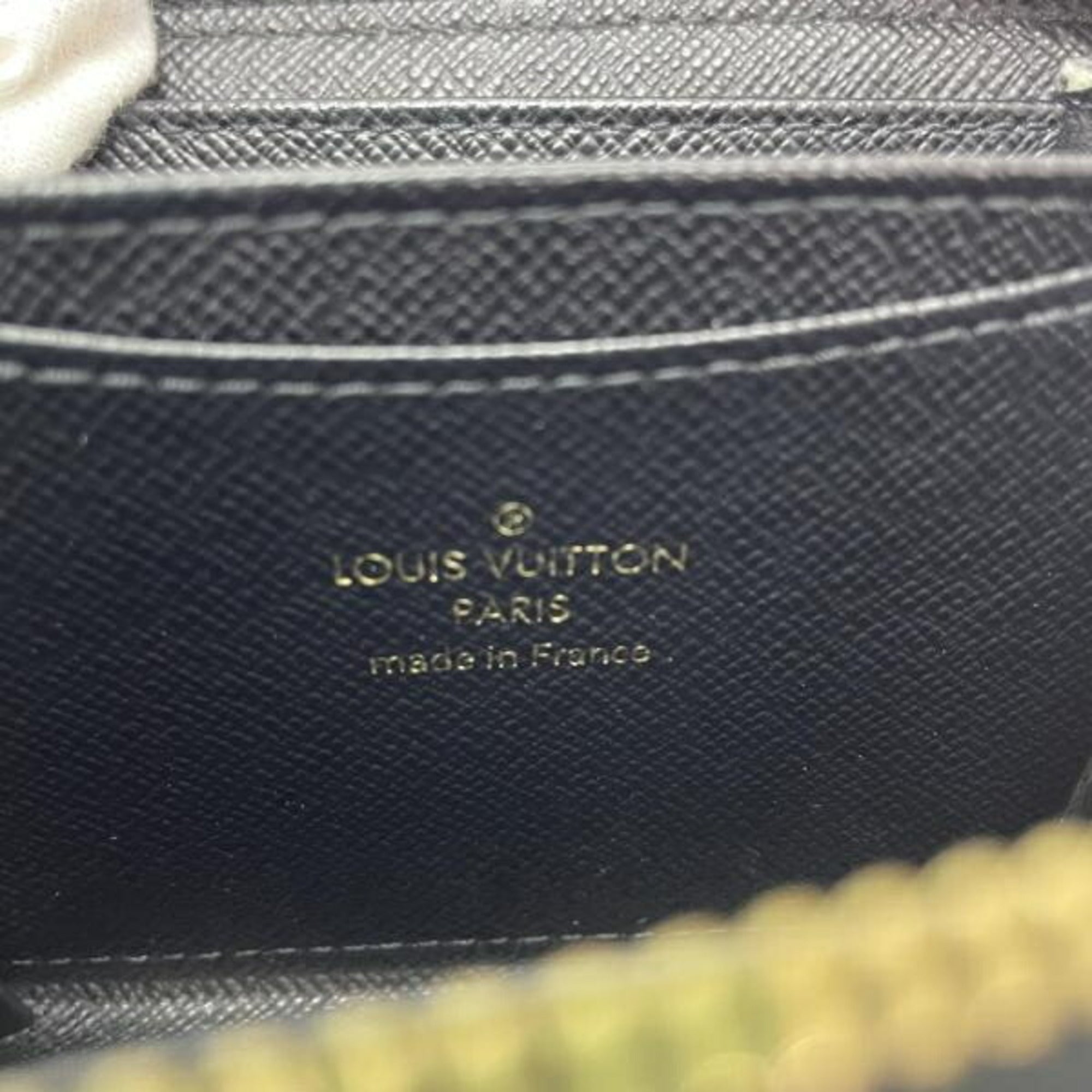 Louis Vuitton Black Monogram (Pre-Owned)