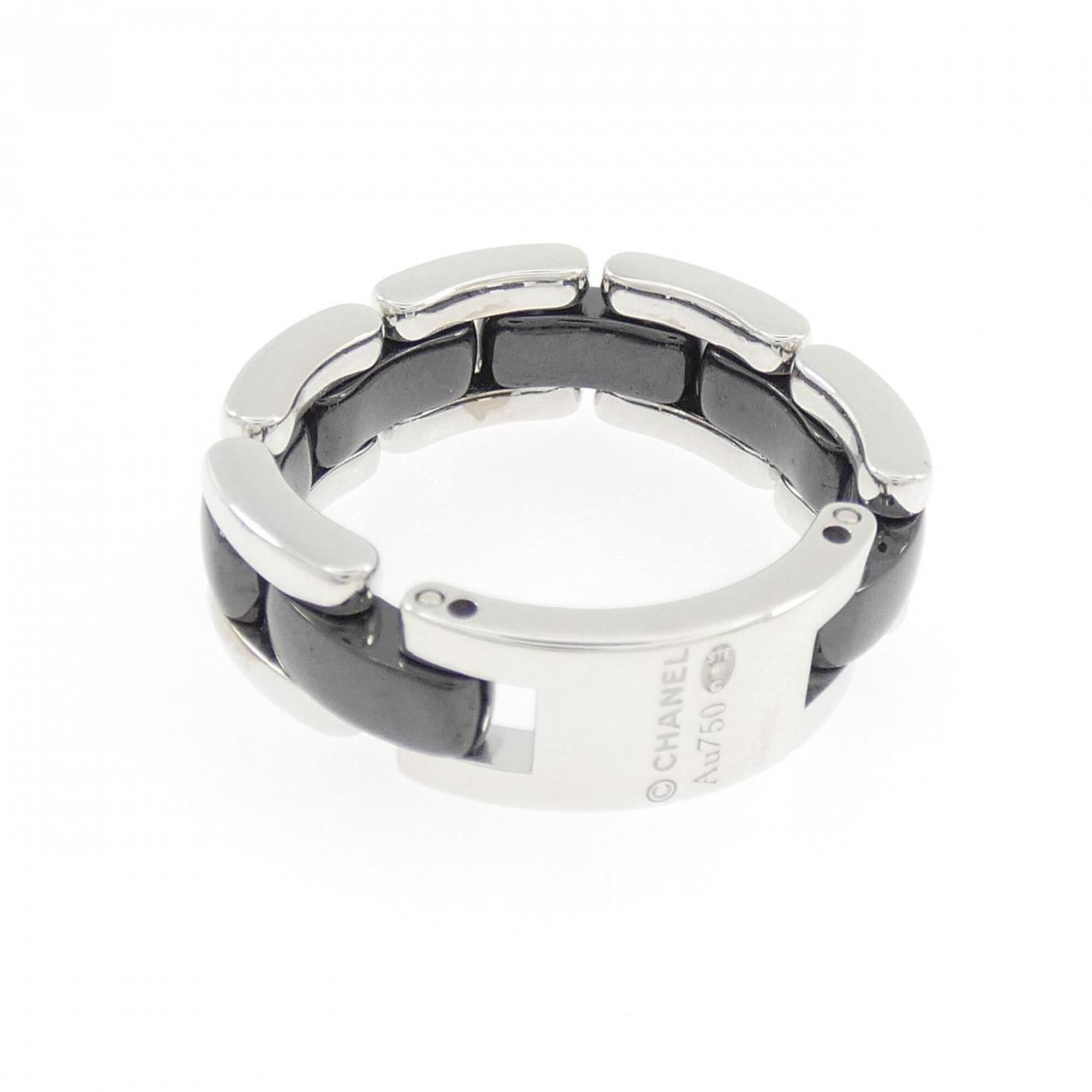 Chanel White White Gold (18K) Ceramic Band Ring (Pre-Owned)