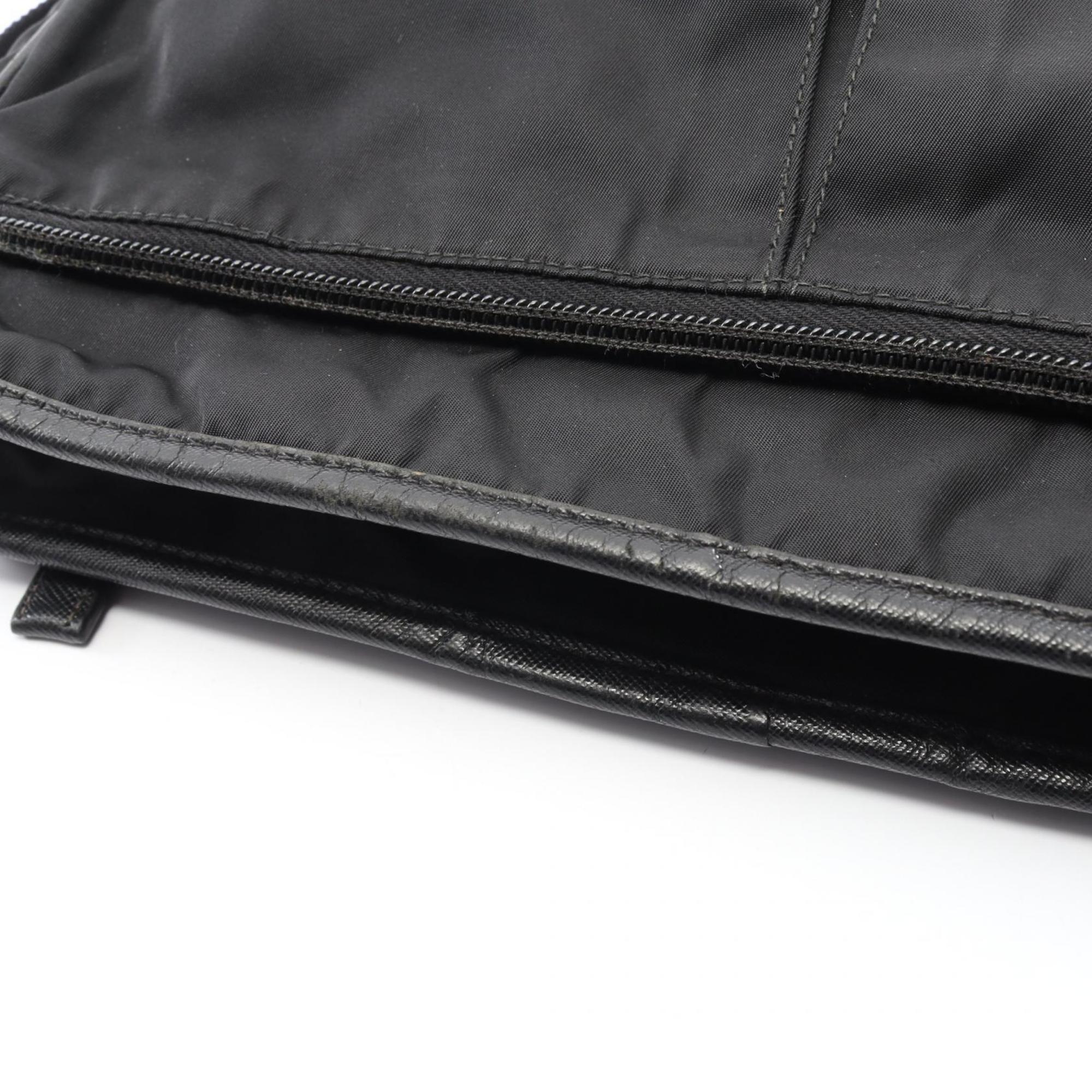 Prada Black Nylon Saffiano Triangle Shoulder Bag (Pre-Owned)