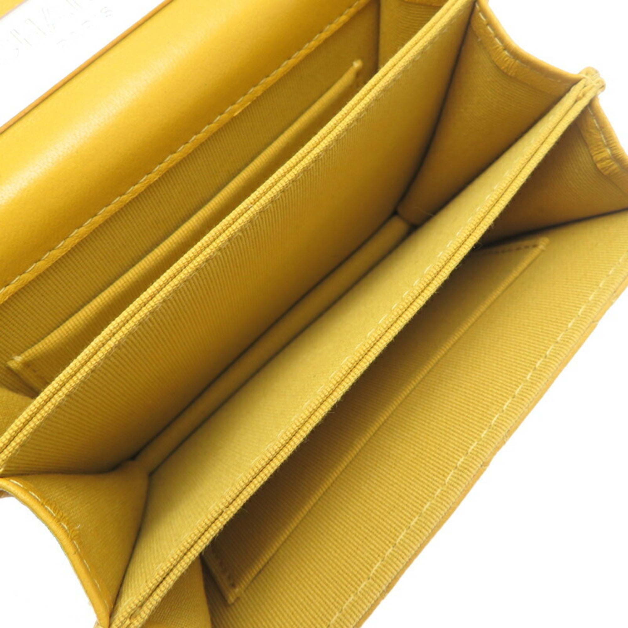 Chanel Yellow Leather Shoulder Bag (Pre-Owned)
