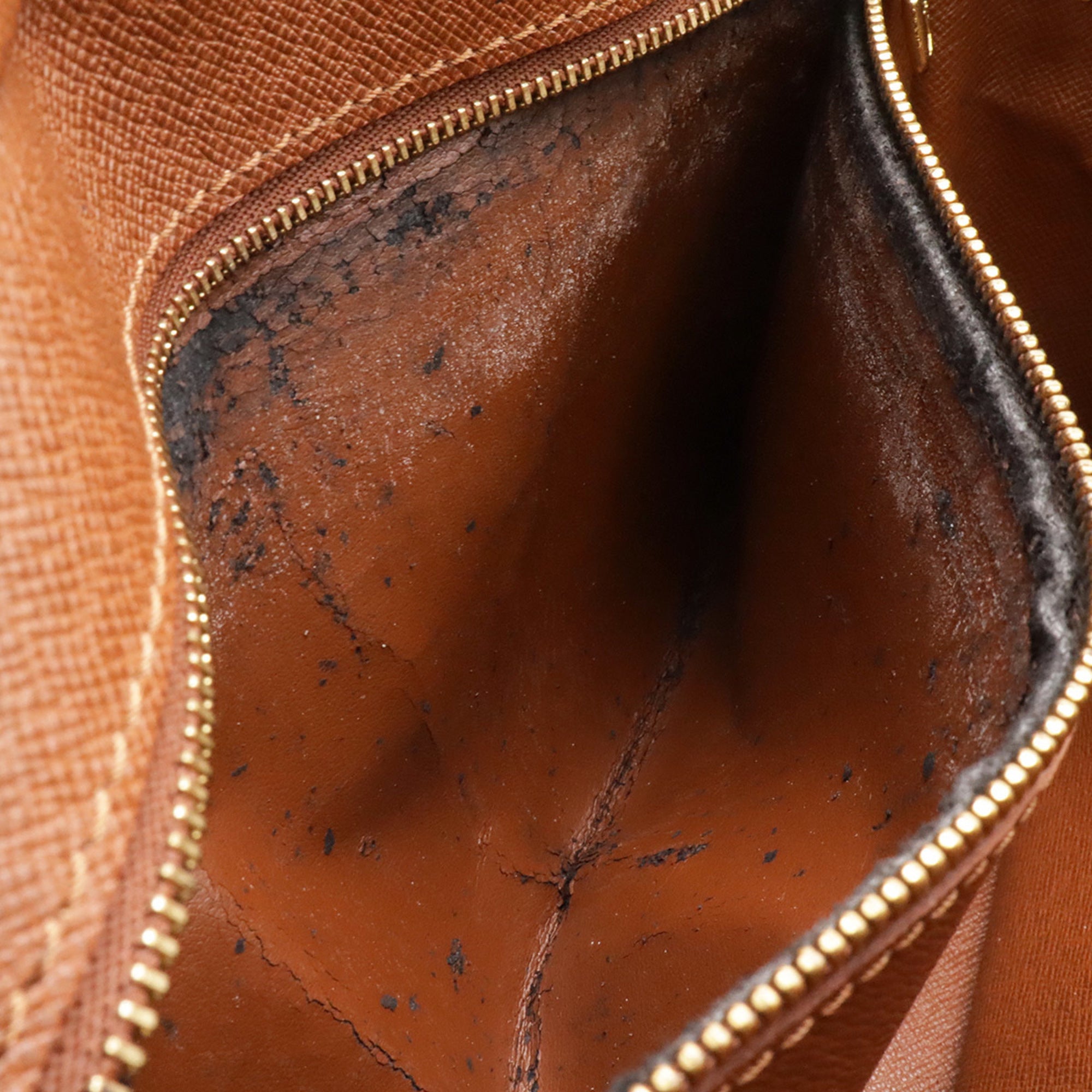 Louis Vuitton Brown Galle Monogram Monogram Shoulder Bag (Pre-Owned)