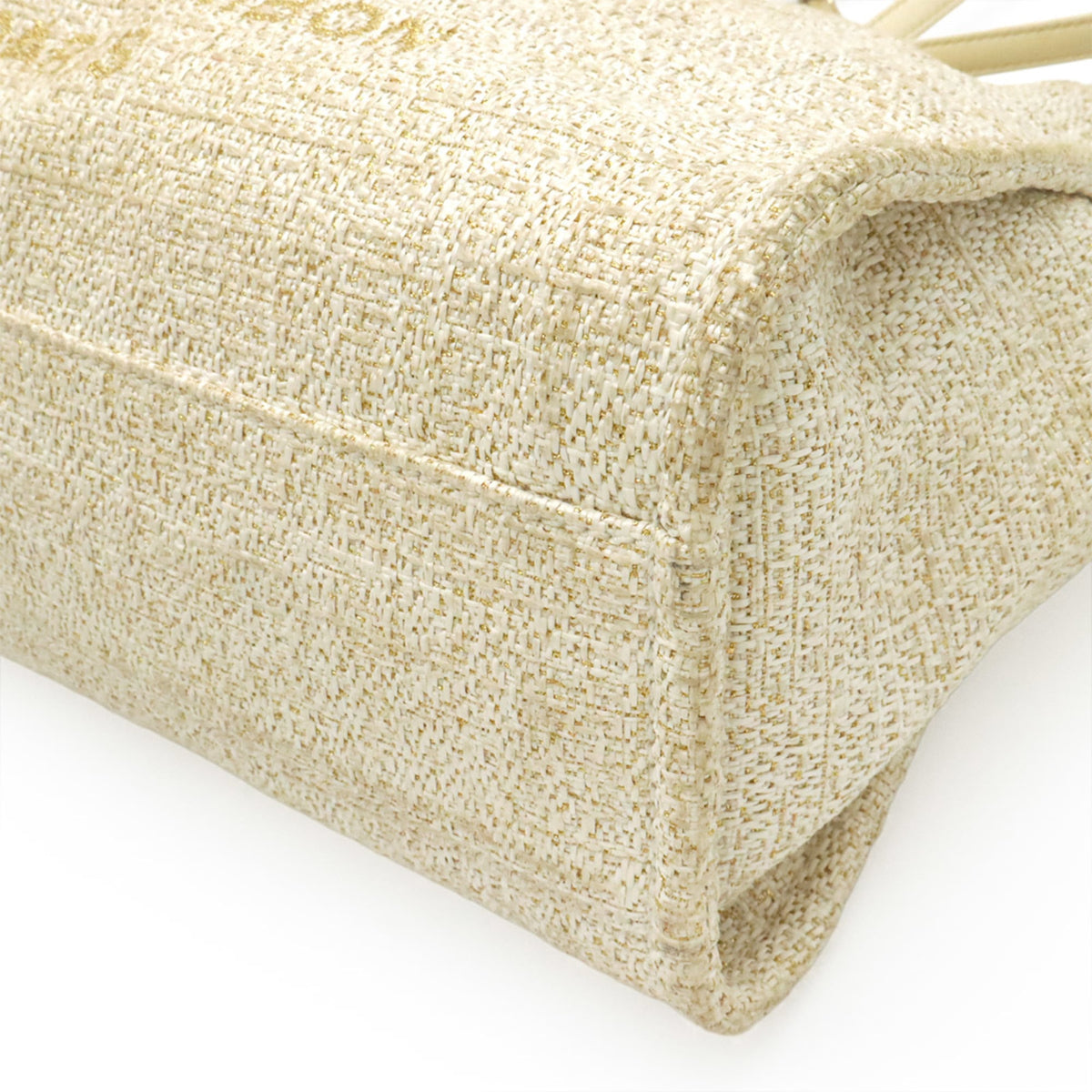 Chanel White Raffia Shoulder Bag Tote Bag (Pre-Owned)