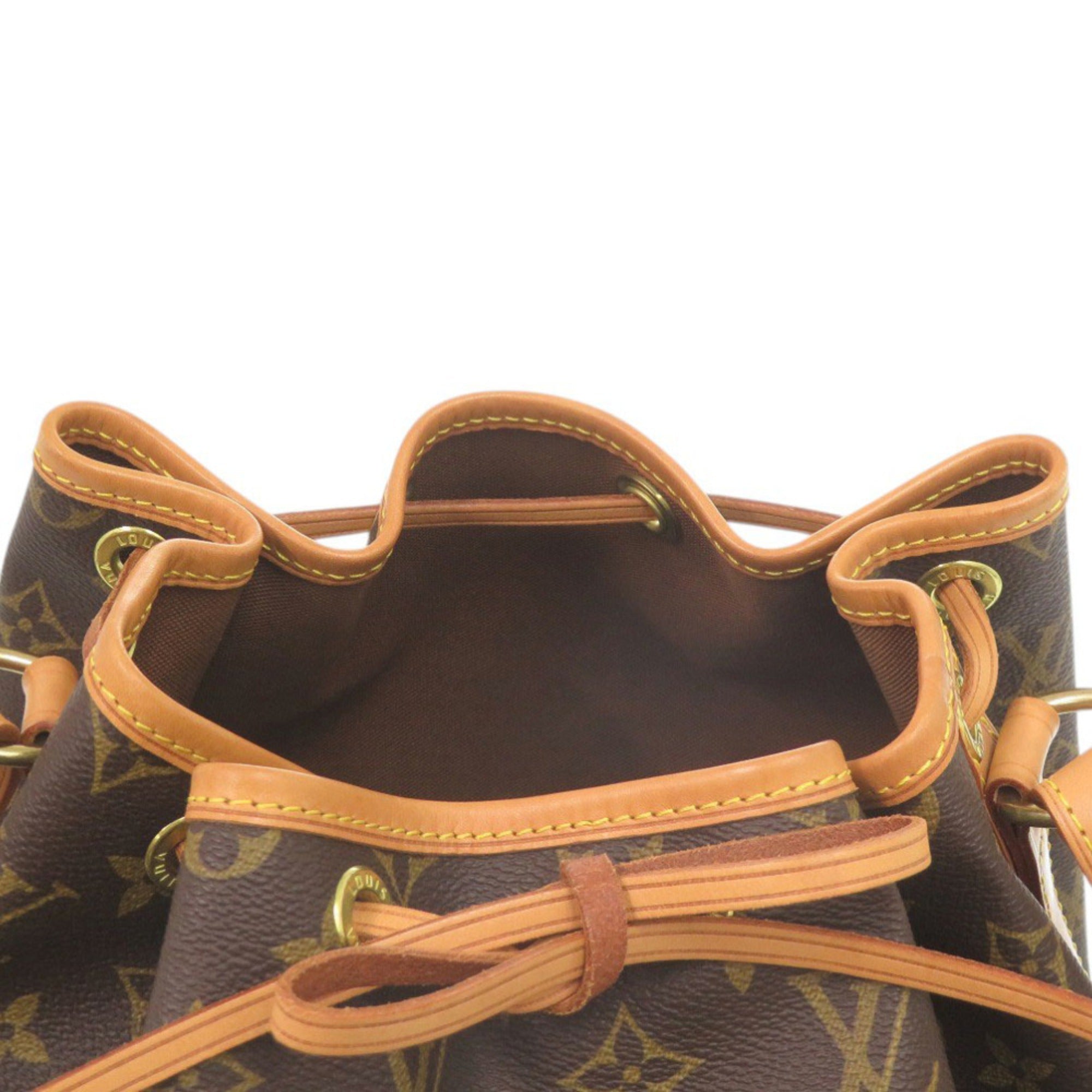 Louis Vuitton Brown Monogram Shoulder Bag (Pre-Owned)