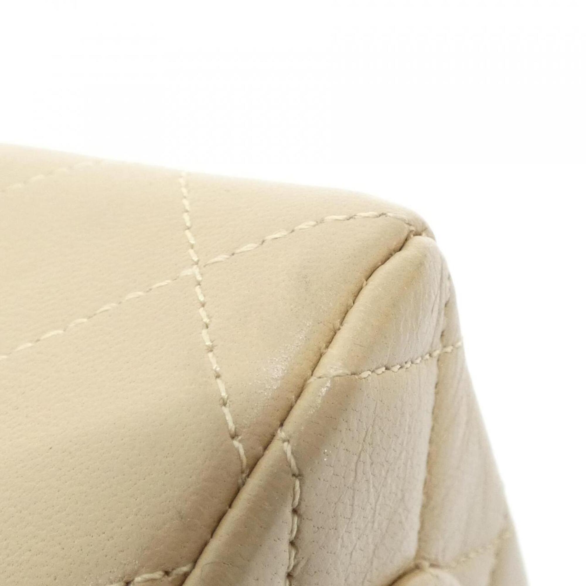 Chanel Beige Leather Shoulder Bag (Pre-Owned)