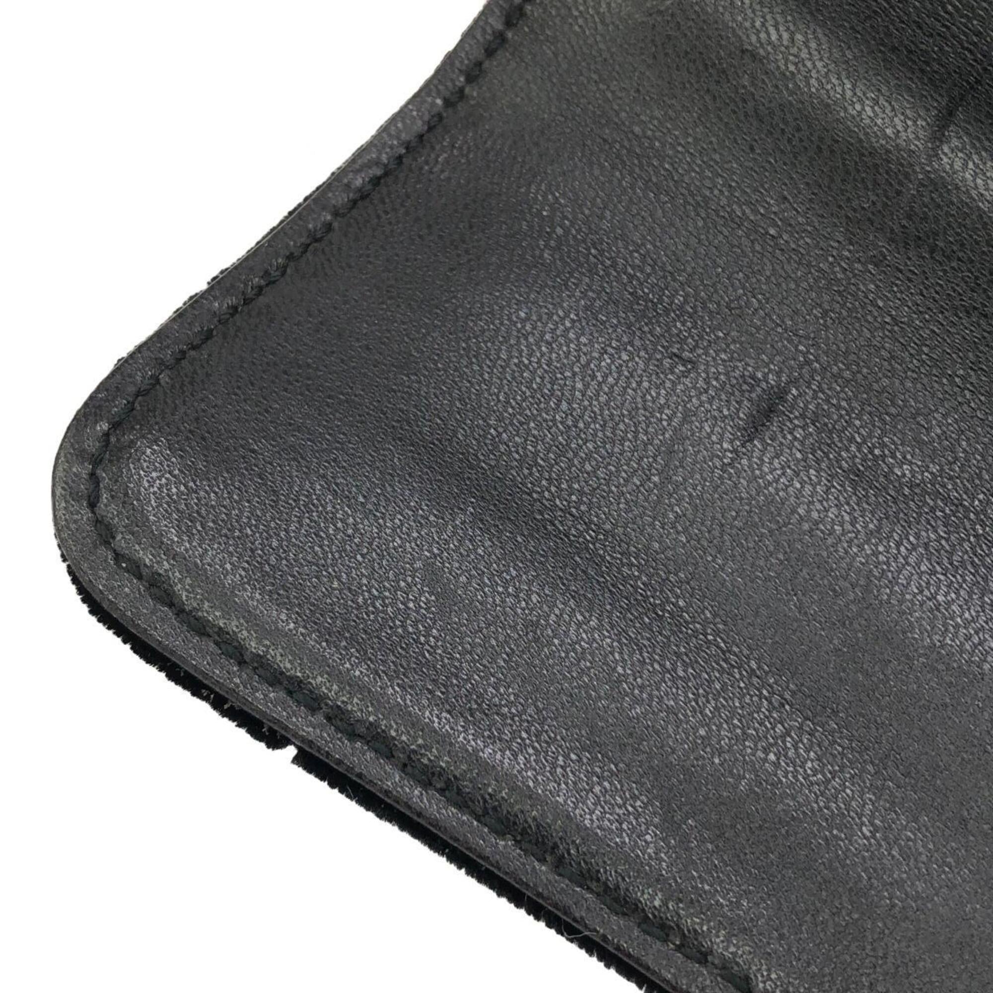 Chanel Black Shoulder Bag (Pre-Owned)