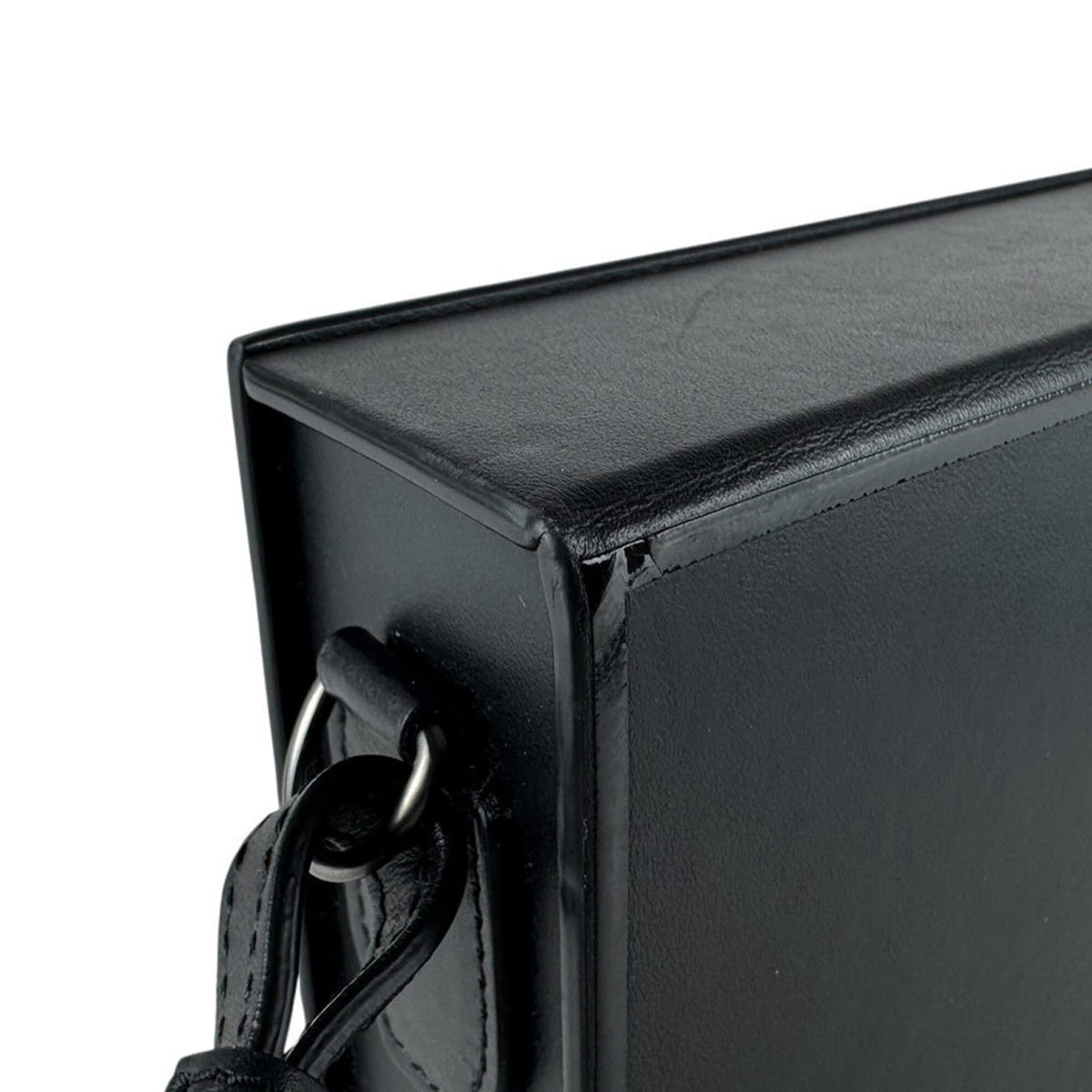 Fendi Black Leather Shoulder Bag (Pre-Owned)
