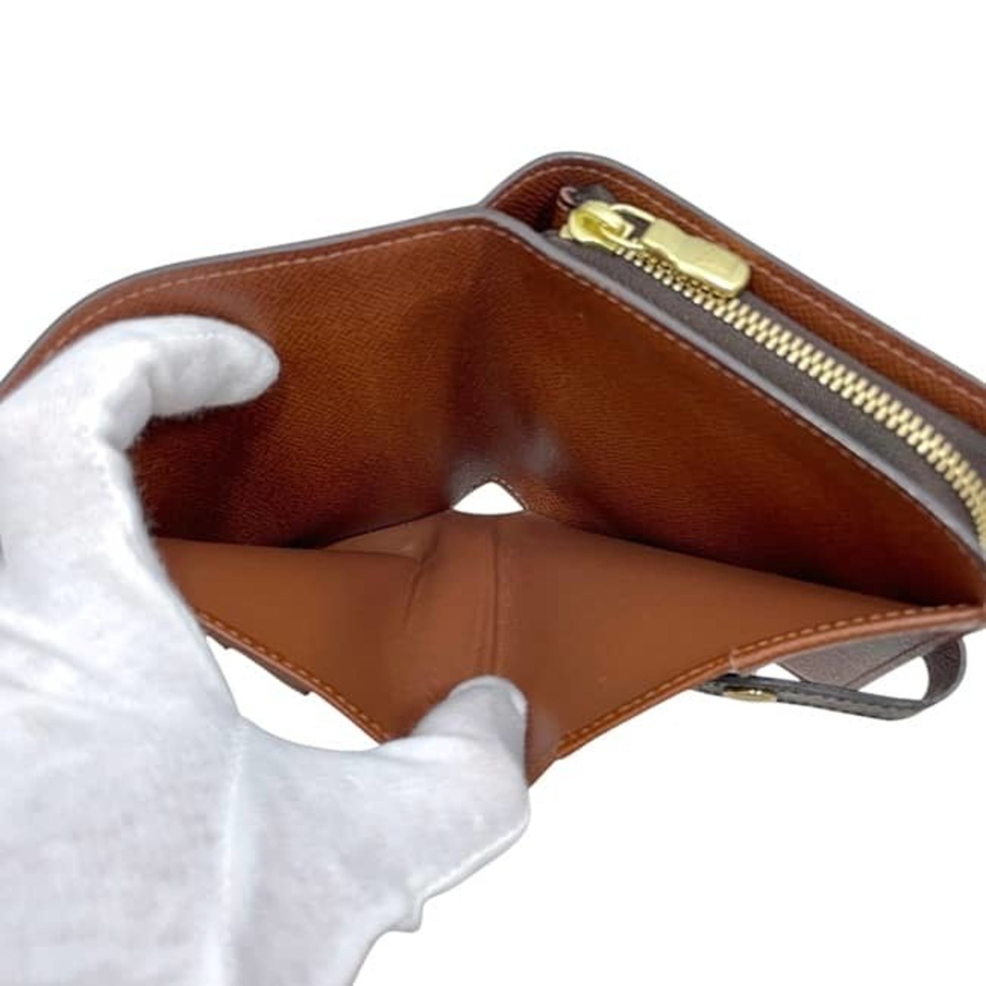 Louis Vuitton Brown Monogram Wallet (Bi-Fold) (Pre-Owned)