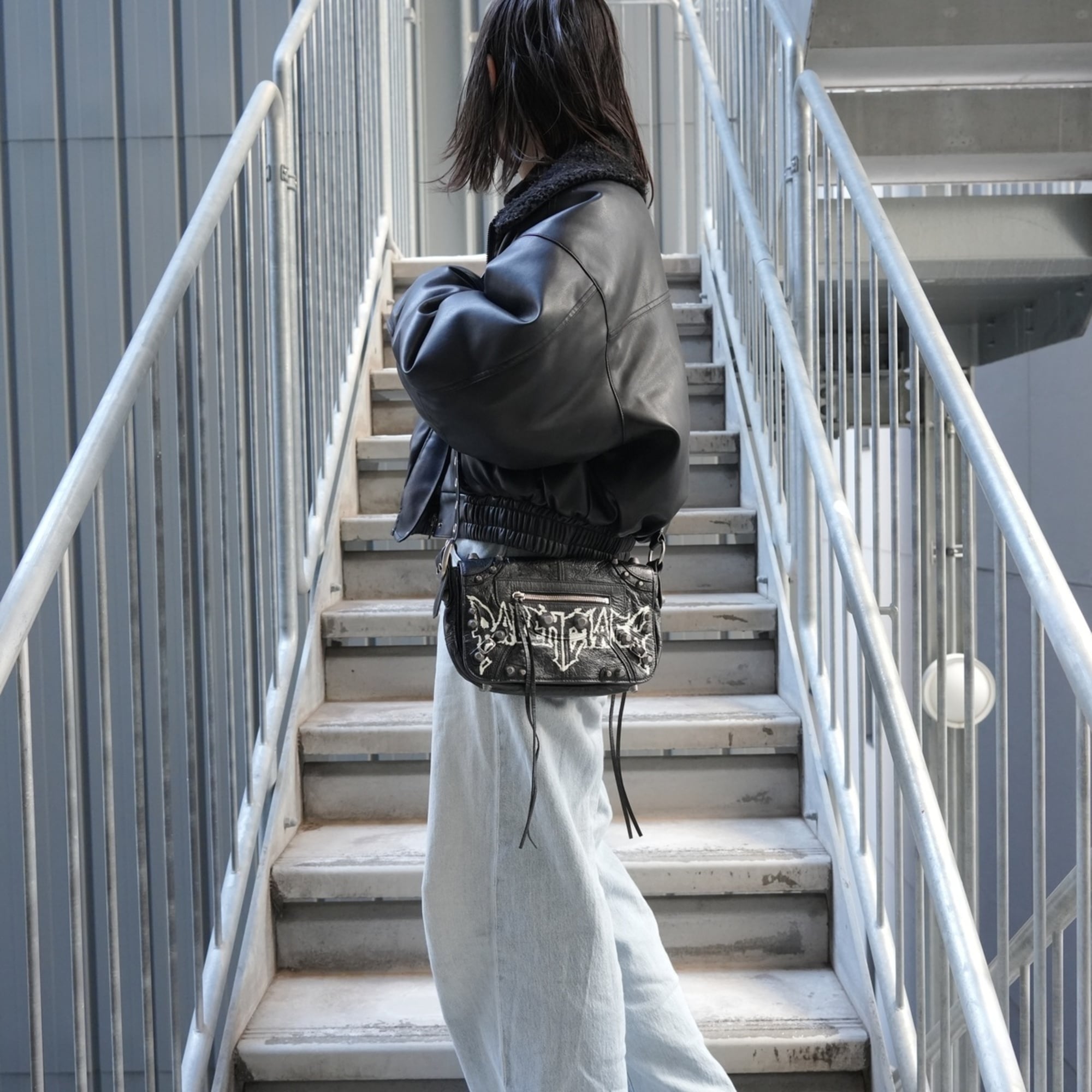 Balenciaga Black Shoulder Bag (Pre-Owned)