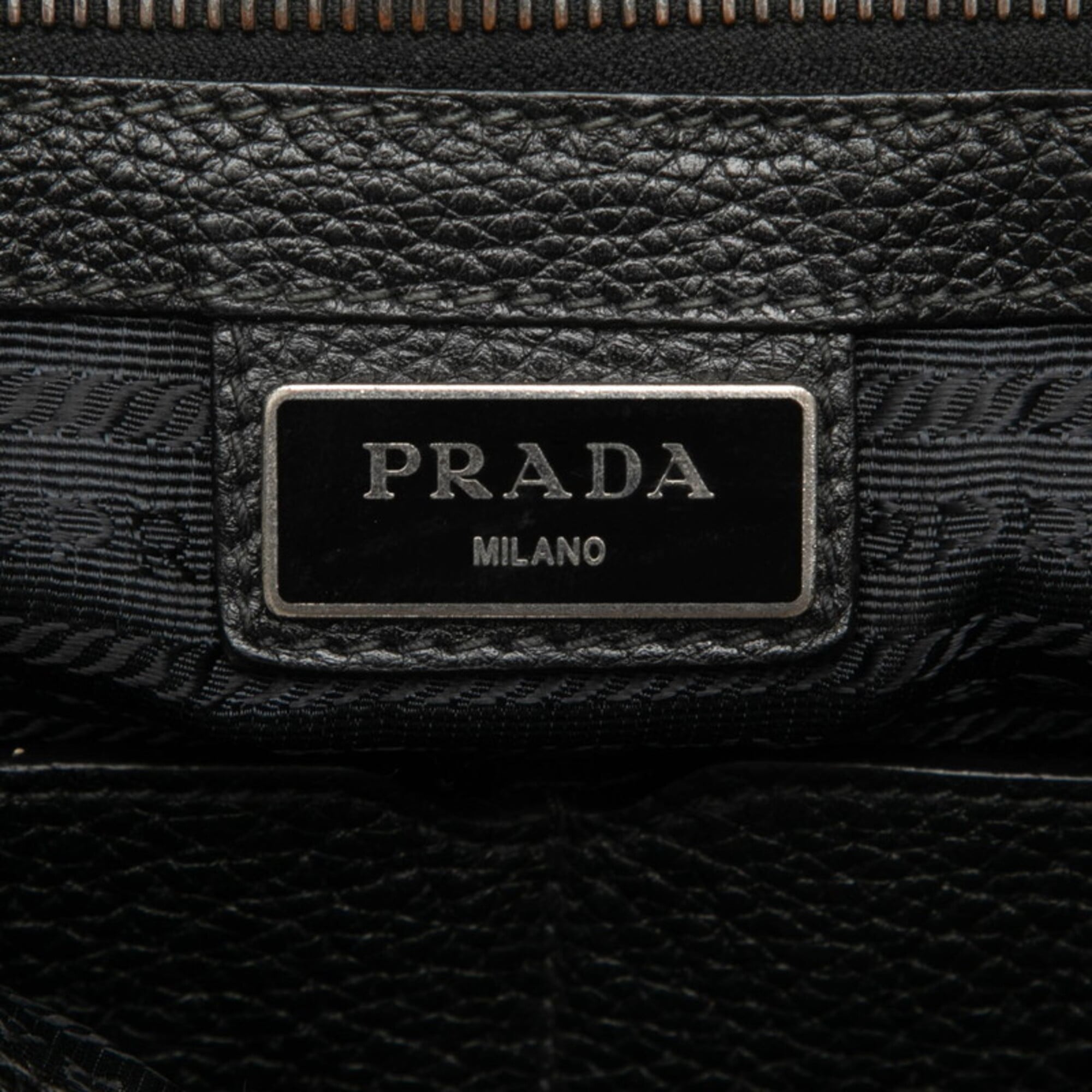Prada Black Leather Shoulder Bag (Pre-Owned)