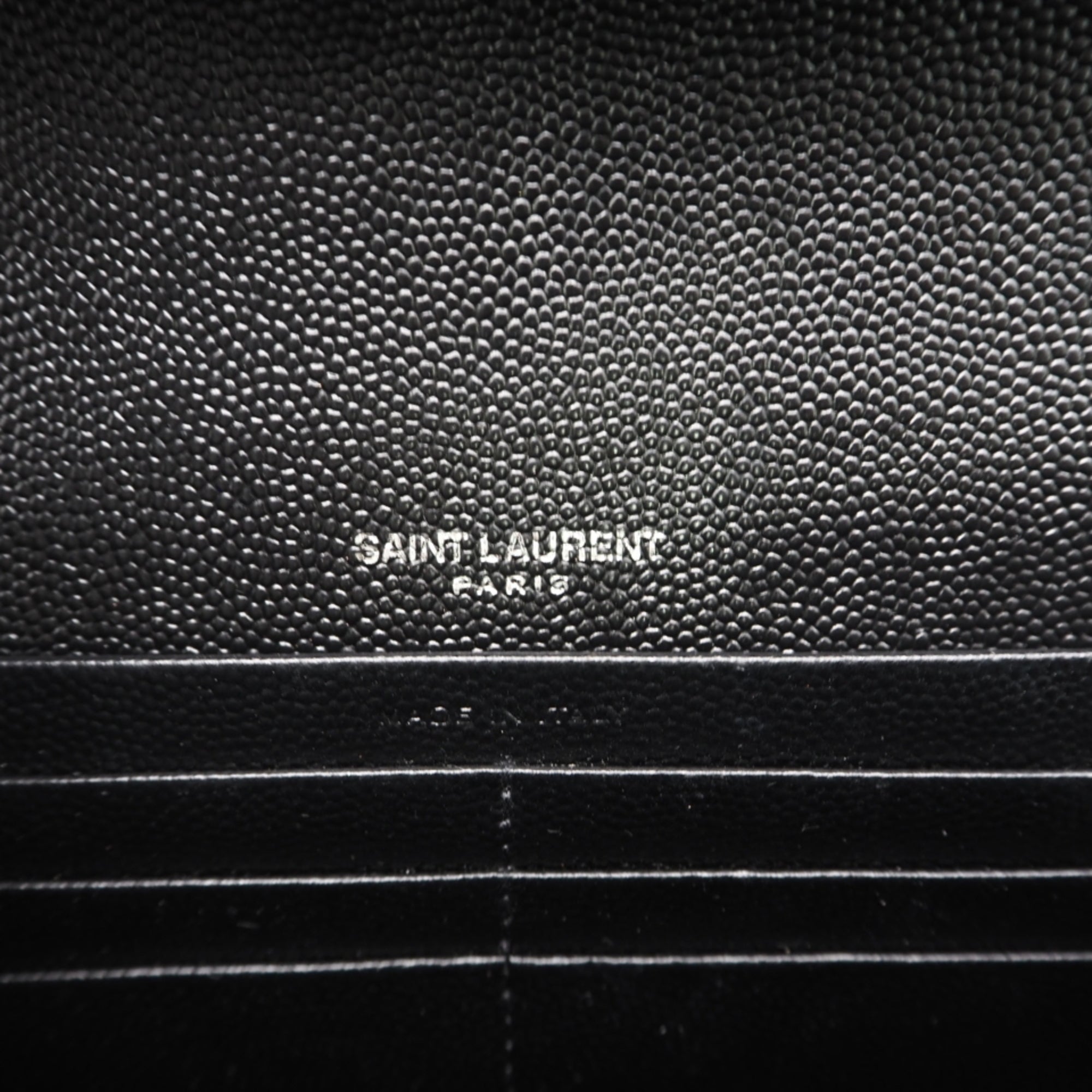Yves Saint Laurent Black Leather Shoulder Bag (Pre-Owned)