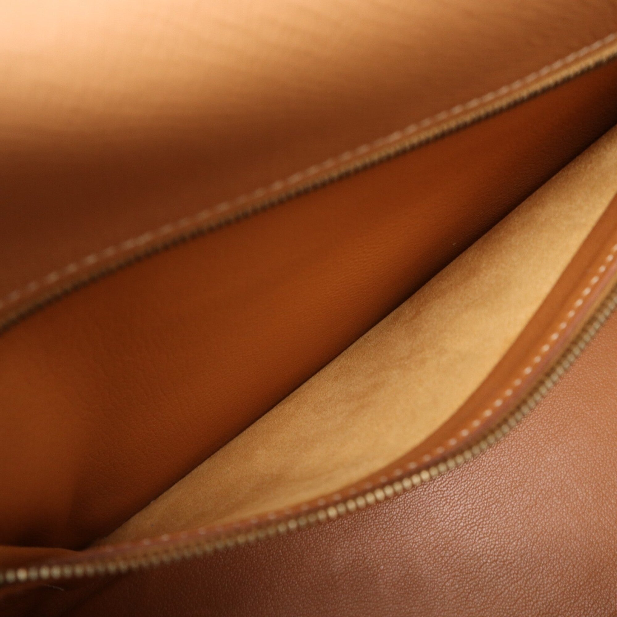 Hermes Kelly Brown Courchevel Leather Handbag (Pre-Owned)